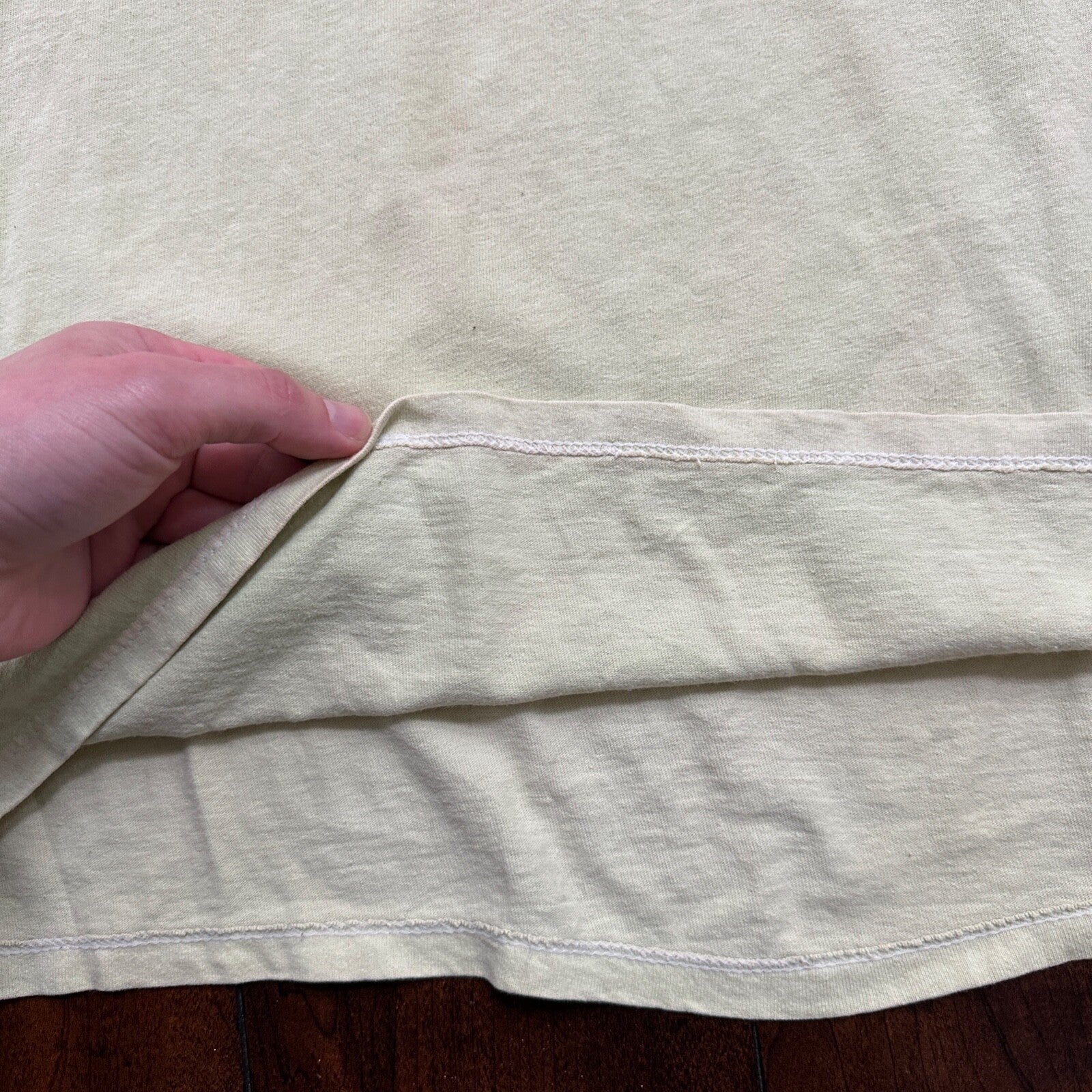 Leslie Rare 1980s Vintage T Shirt Green/Yellow Faded Single Stitch Rap Promo