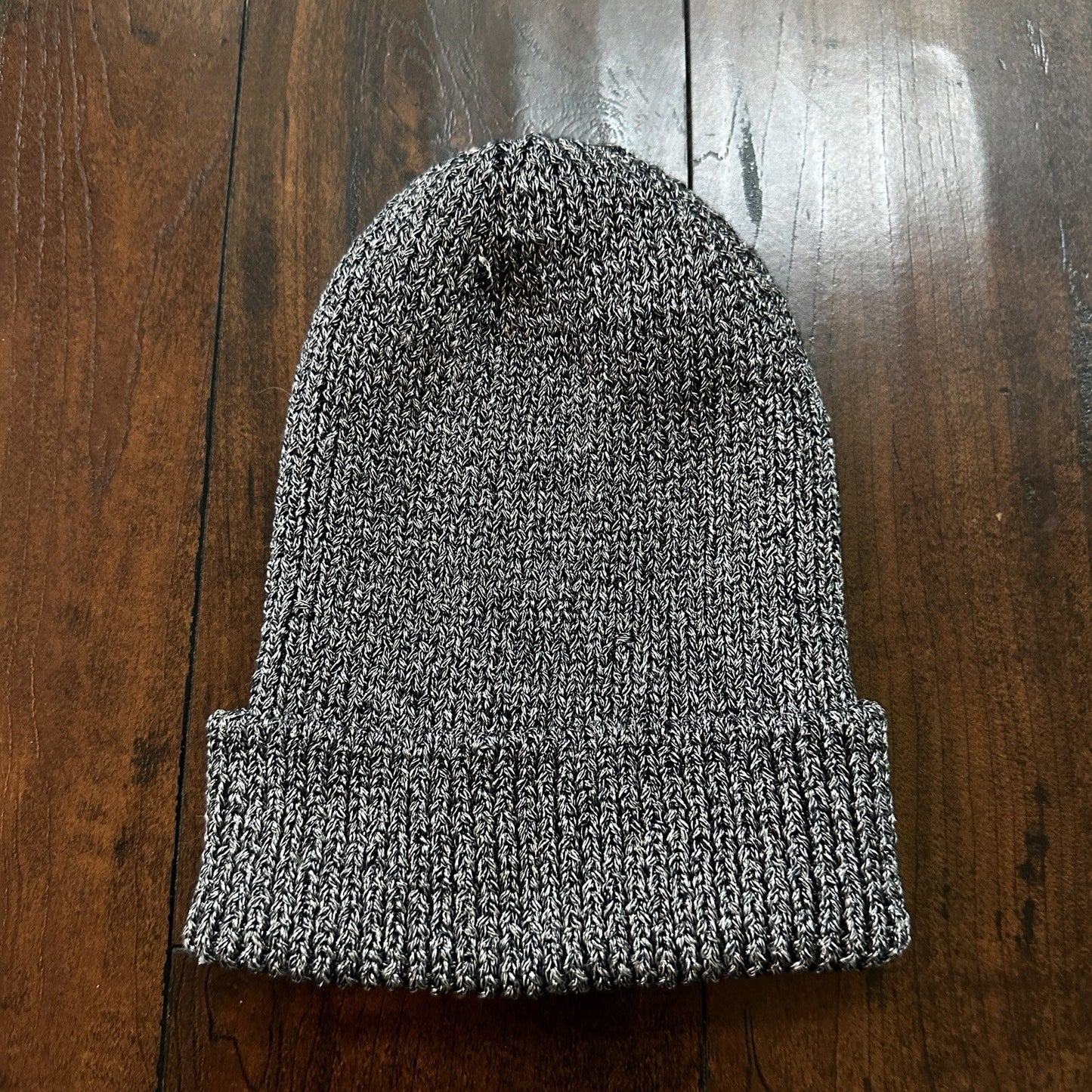 H&M Silver Gray Knit Beanie Shiny Cute Winter Rare OS