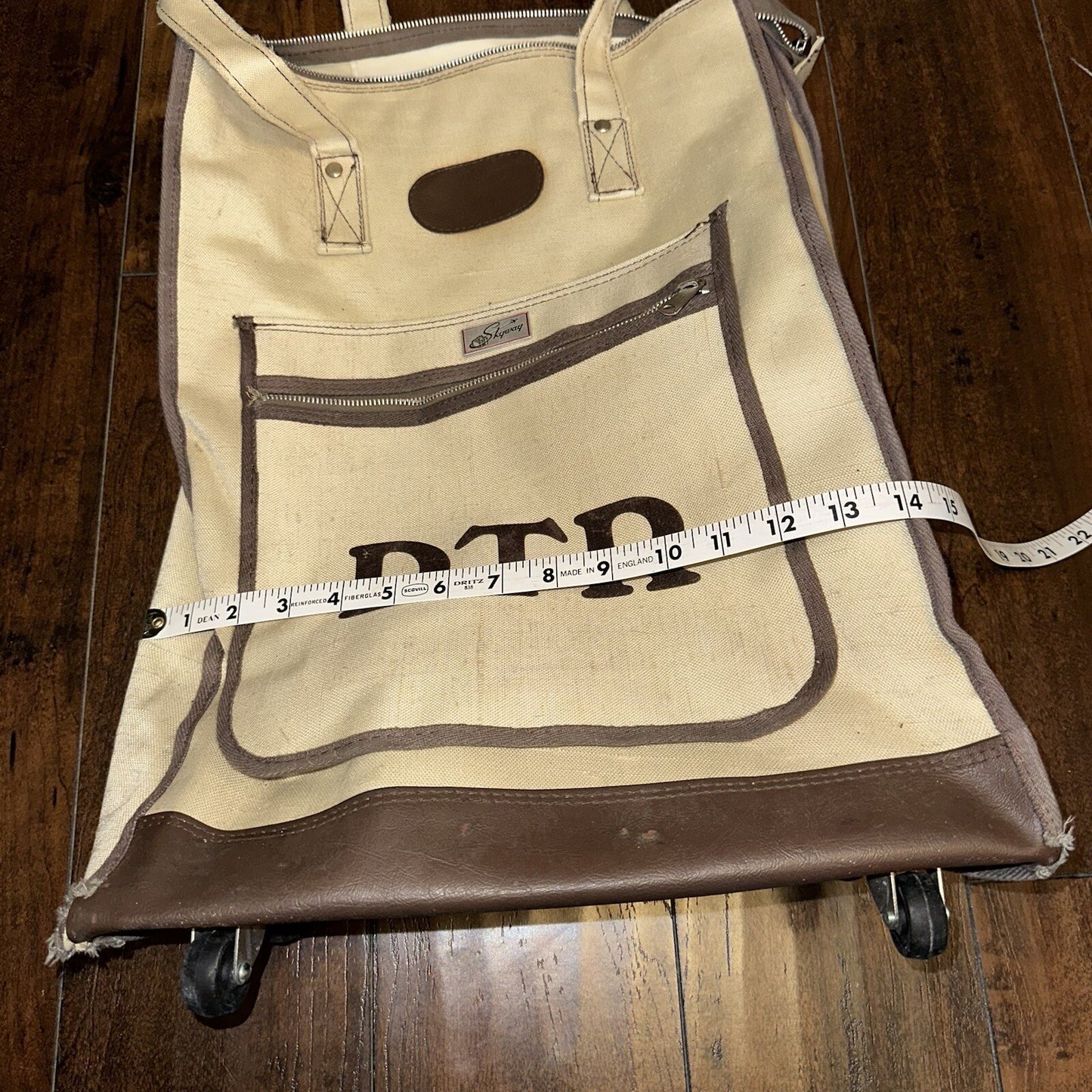 Vintage Skyway Travel Bag With Wheels Carry-on Luggage 70s 1970s LV Flight DTR