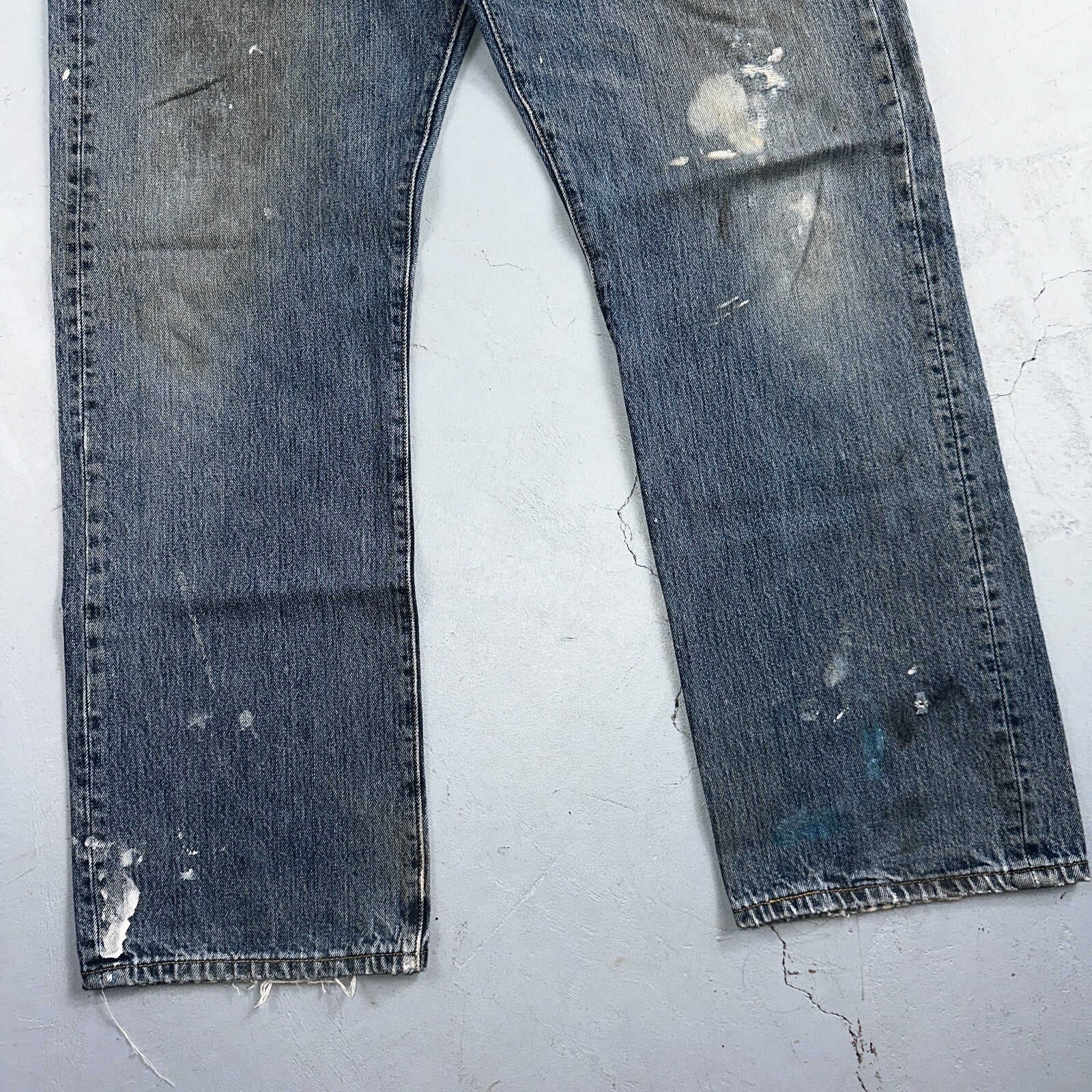 Levis 501 Vintage Y2K XX Straight Leg Jeans Blue Med Wash Paint 38x30 Act 38x29