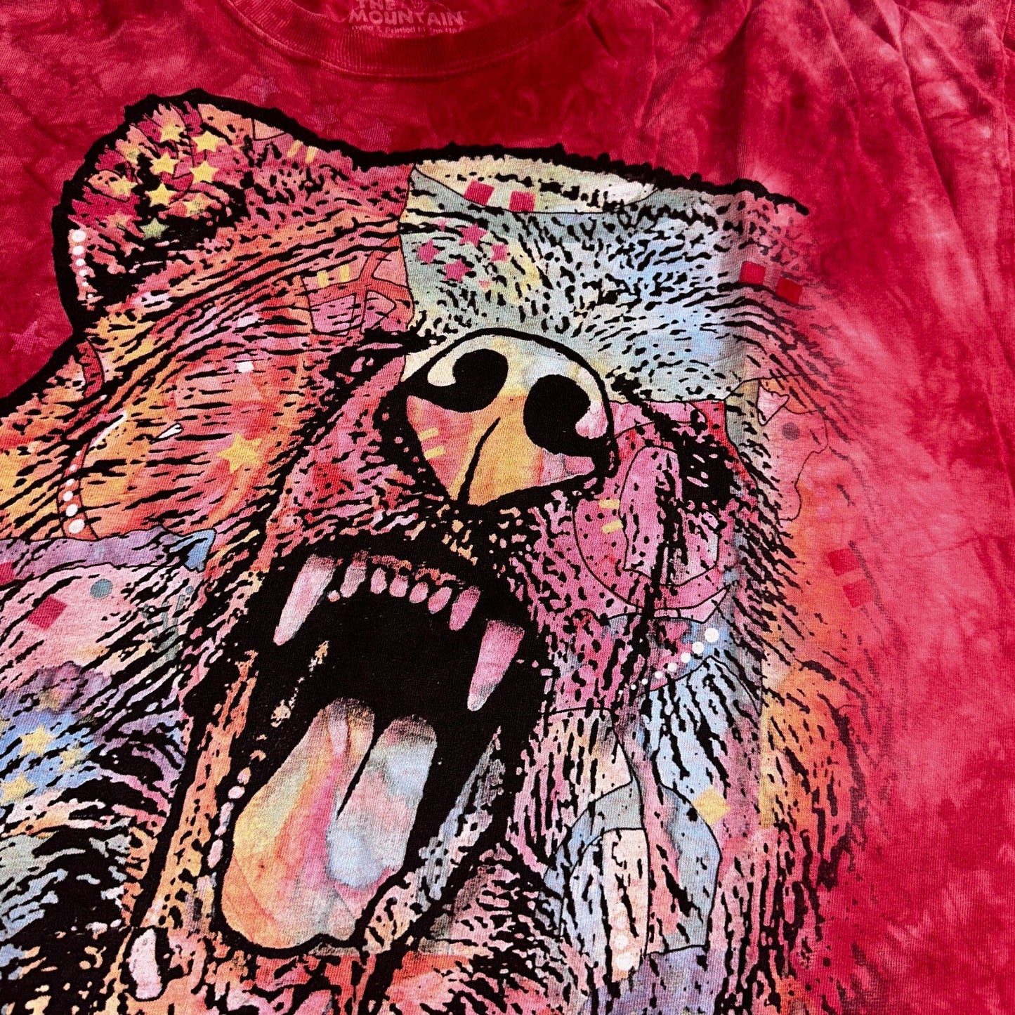 The Mountain Bear Red Tye Dye VTG T Shirt XL Y2K Hunting Alaska Bite