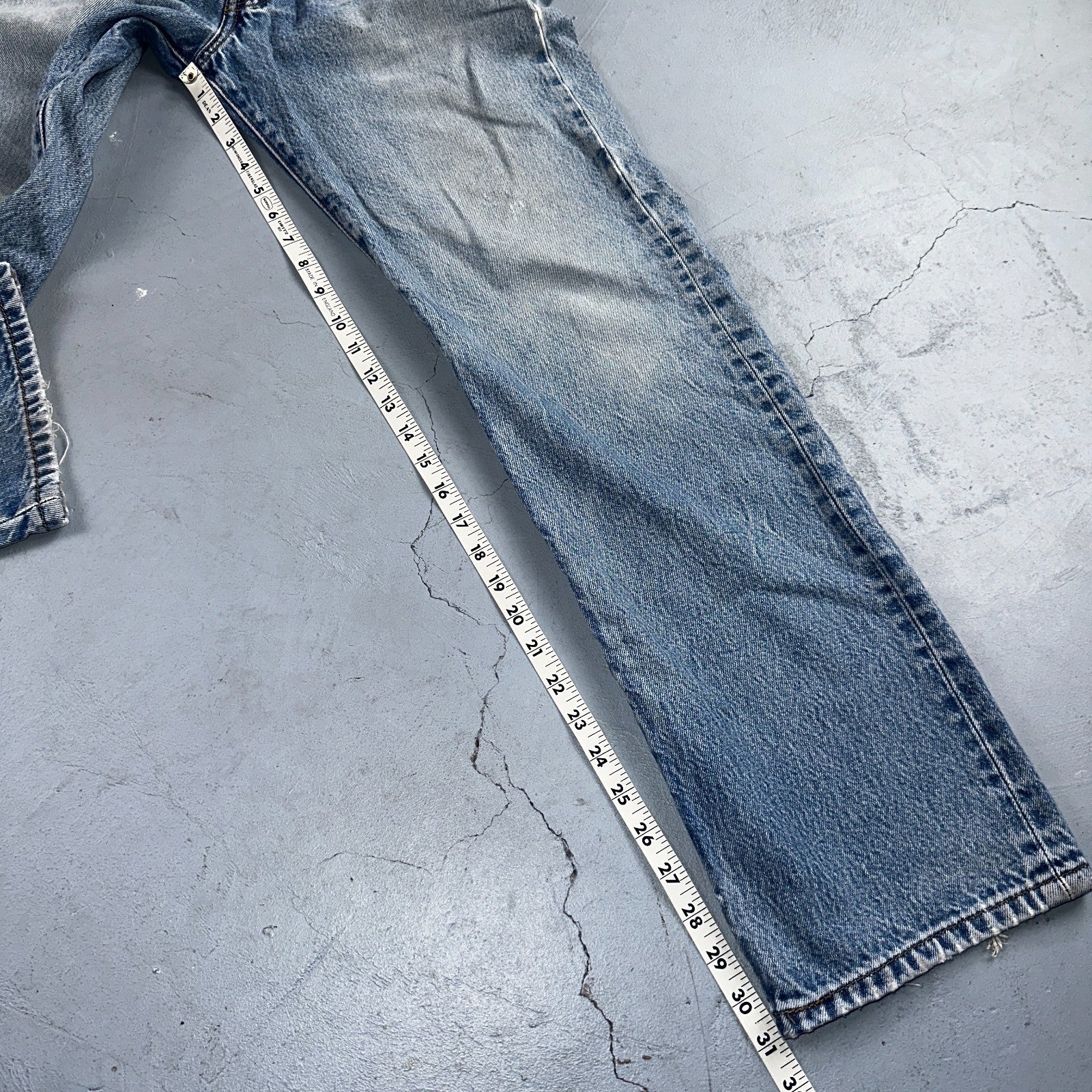 Levis 501 Vintage Y2K 90s XX Straight Leg Jeans Blue Light Wash 33x34 Act 30x31