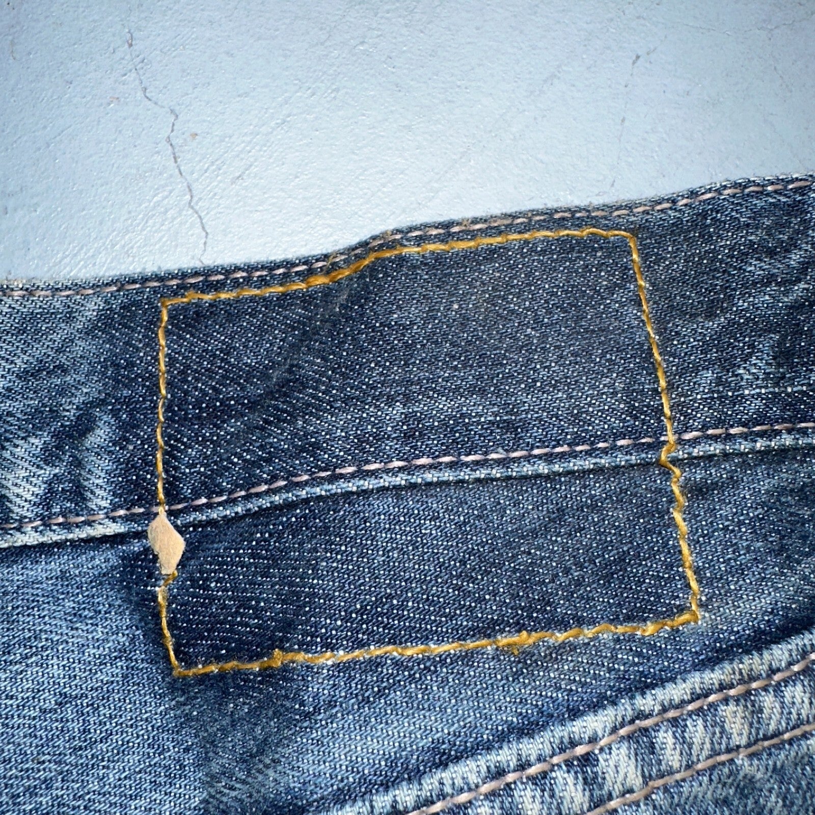 Levis 501 Vintage Y2K XX Straight Leg Jeans Blue Med Wash 33x32 Act 33x30