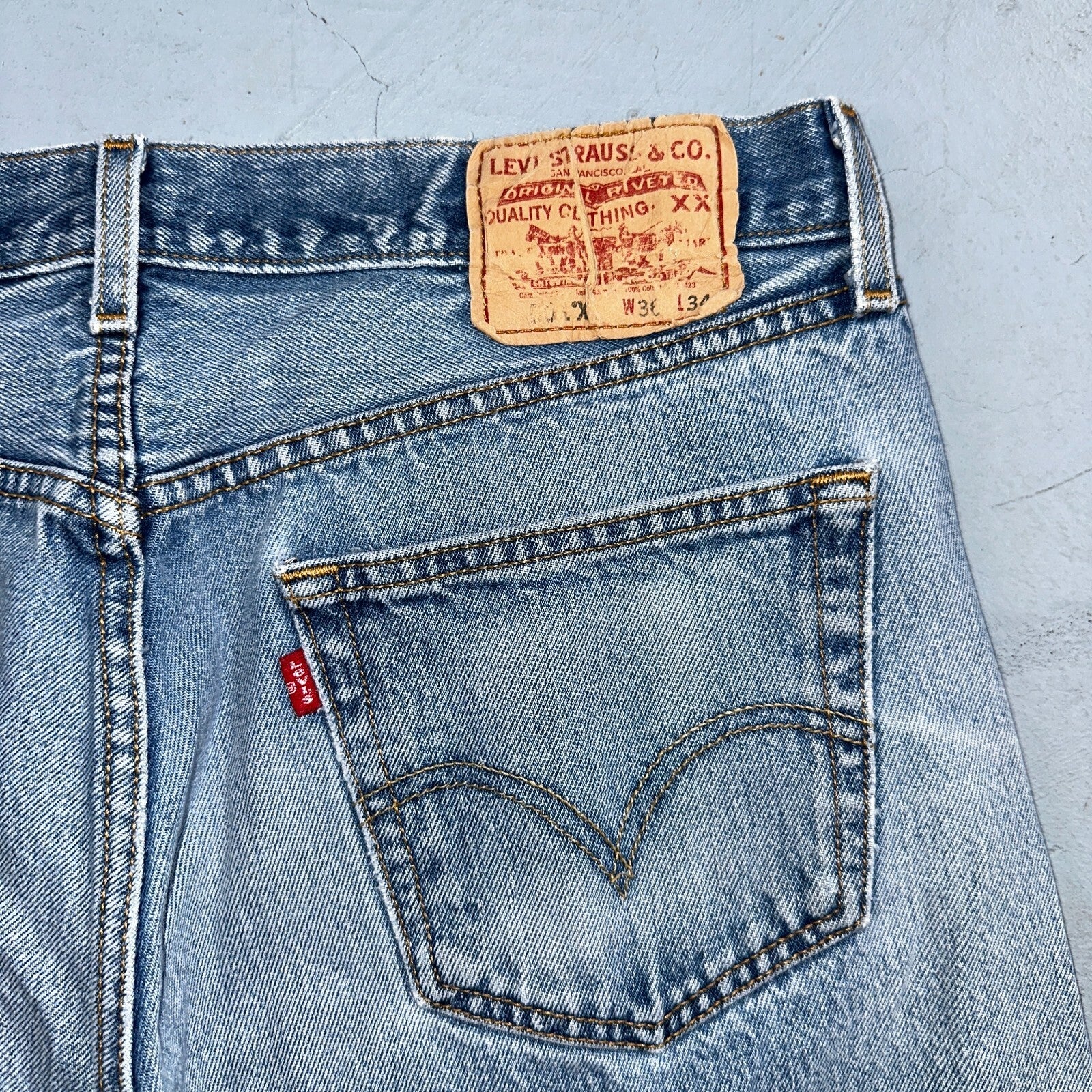 Levis 501 Vintage 90s XX Straight Leg Jeans Y2K Light Wash 36x34 Act 33x29