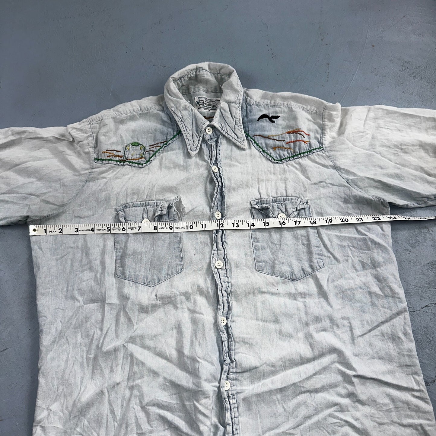 Vintage 70s Kmart Chambray Western Men’s Shirt Size L Embroidery Thrashed Rare