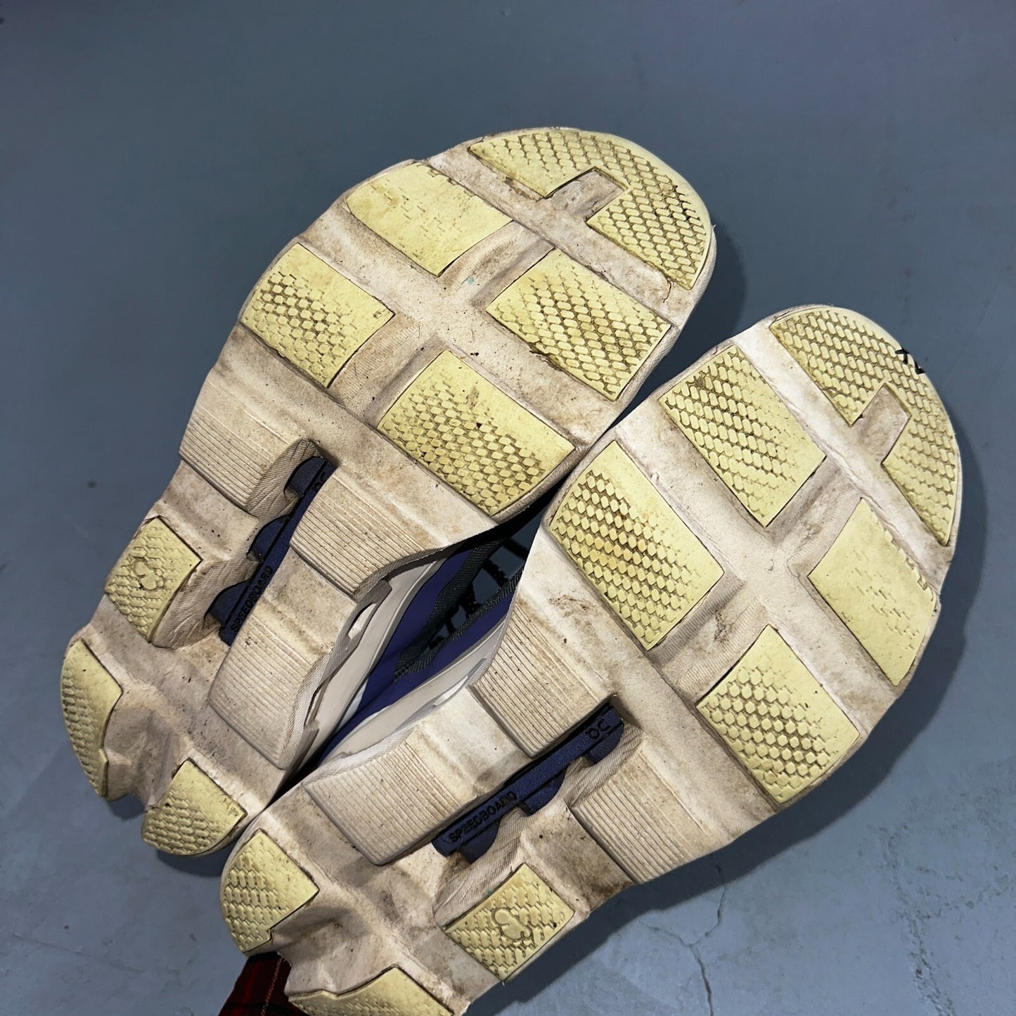 OC On Cloud Running Cloudmonster Monster Mist Blueberry Mens Size 11 61.97787