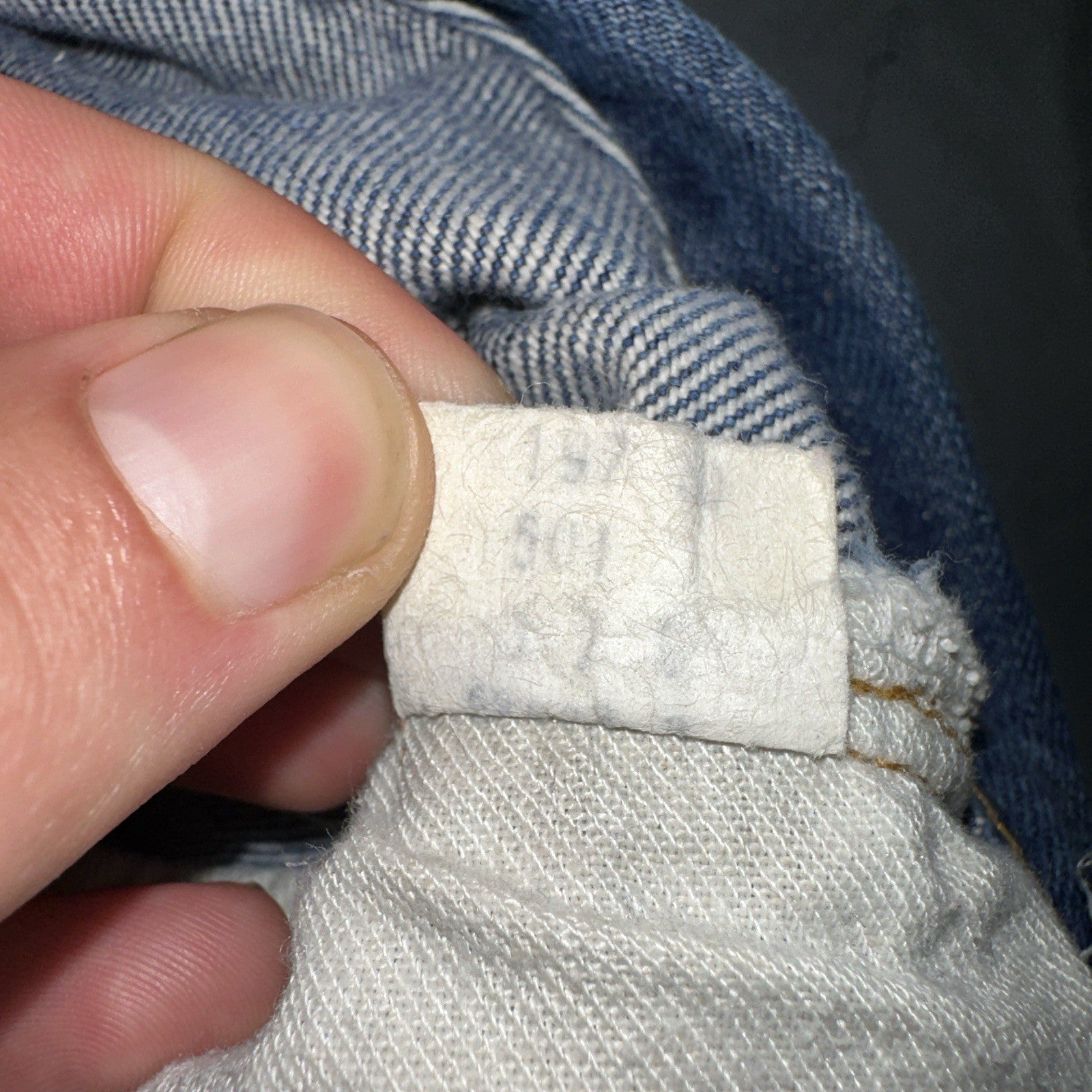 Levis 501 Vintage 80s Redline Selvedge USA XX Jeans Med Wash 42x34 Act 39x31