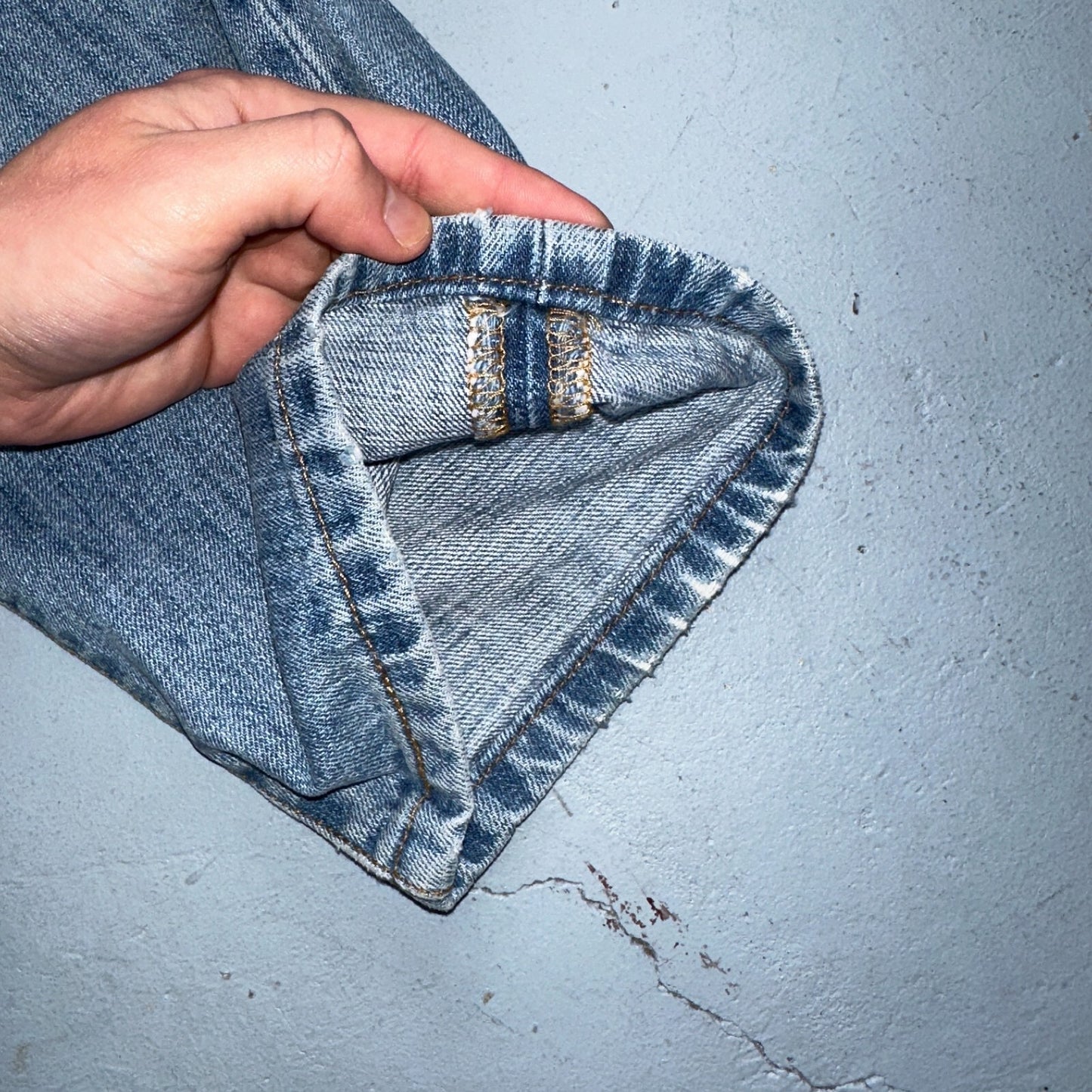 Levis 501 Vintage Y2K XX Straight Leg Jeans Blue Light Wash 34x34 Act 33x32