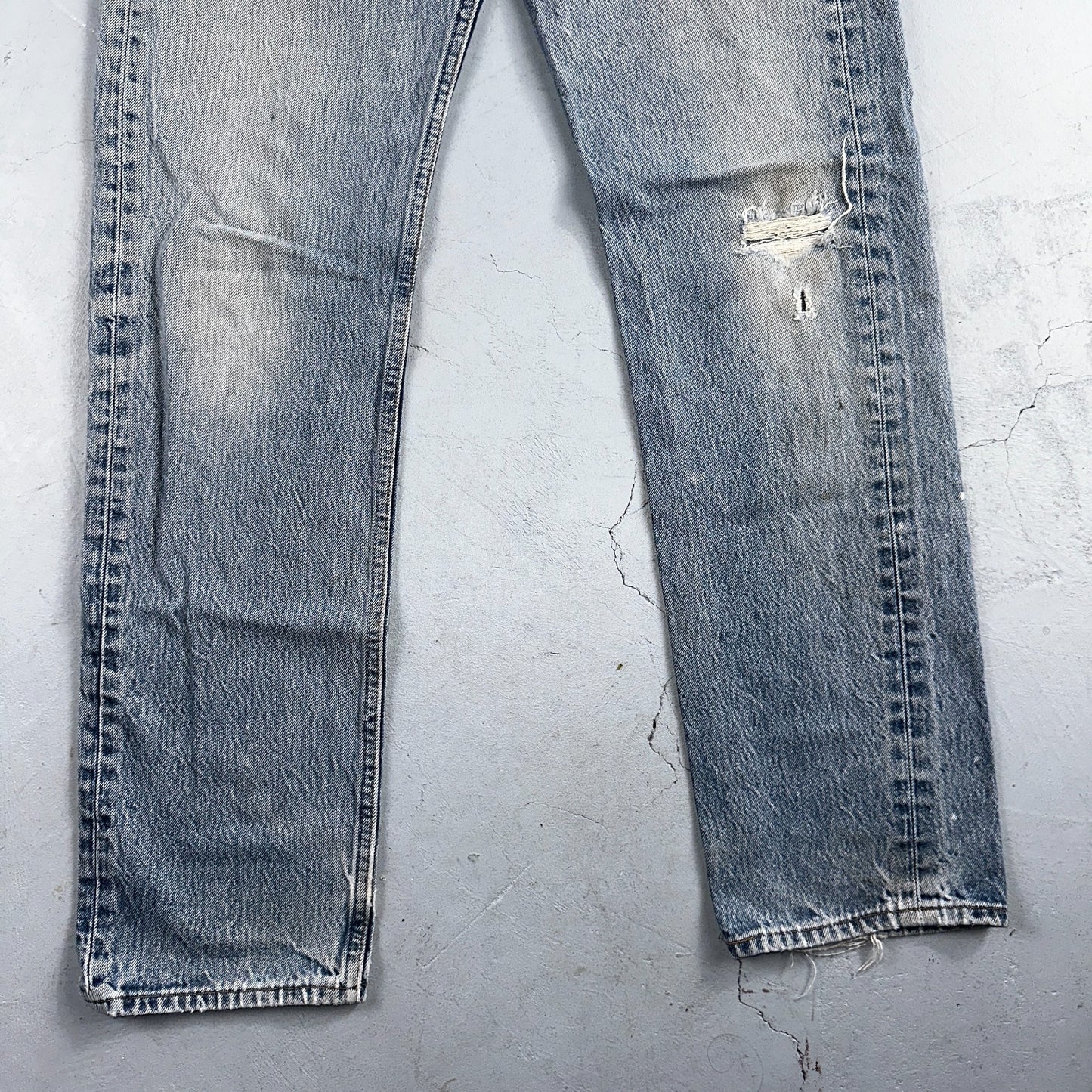 Levis 501 Vintage 90s Mexico Straight Leg Jeans Blue Light Wash 33x36 Act 31x32