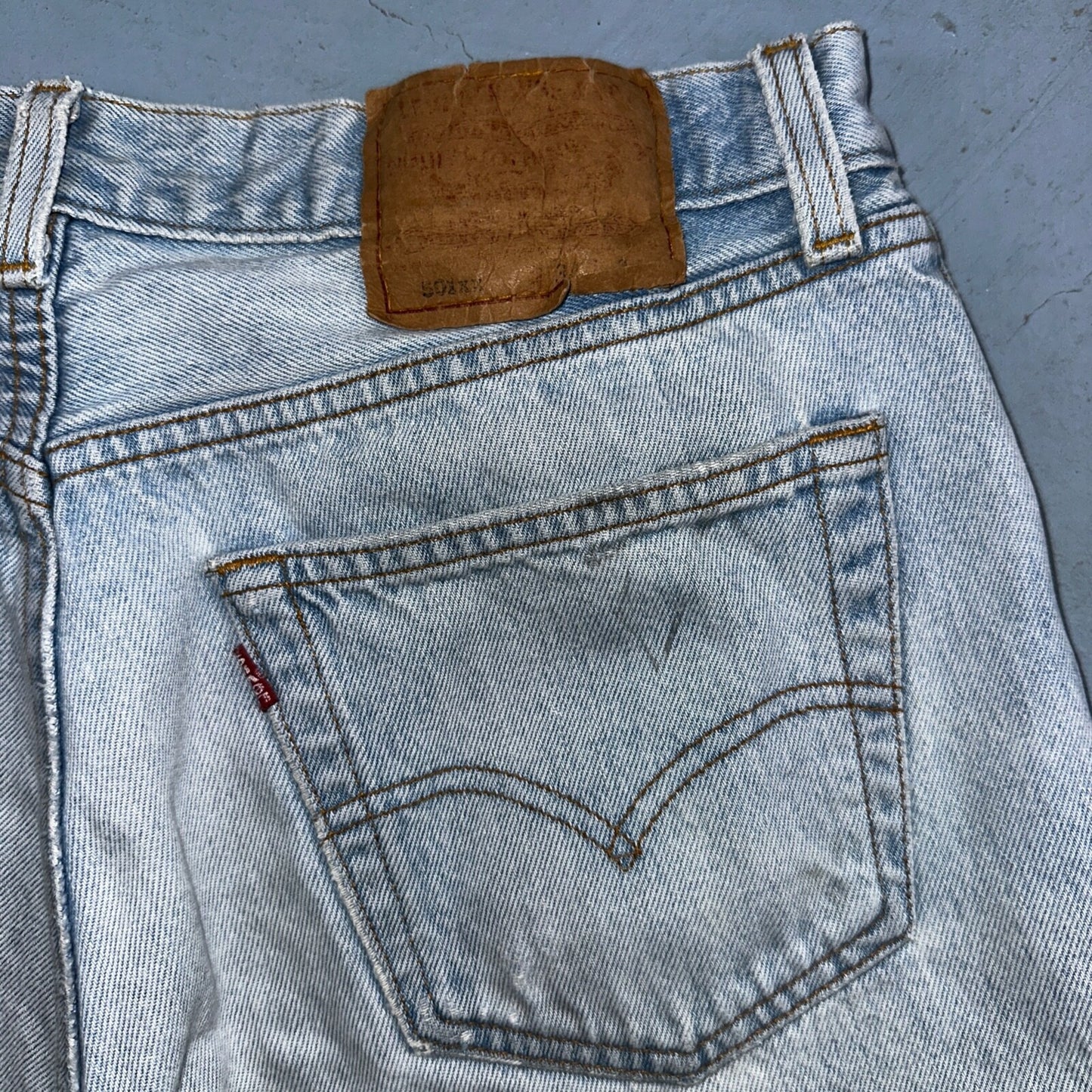 Levis 501 Vintage 90s USA XX Straight Leg Jeans Blue Light Wash 34x38 Act 30x33