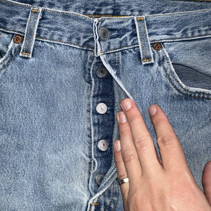 Levis 501 Vintage 90s USA XX Straight Leg Jeans 34x34 Light Wash Act 31x32