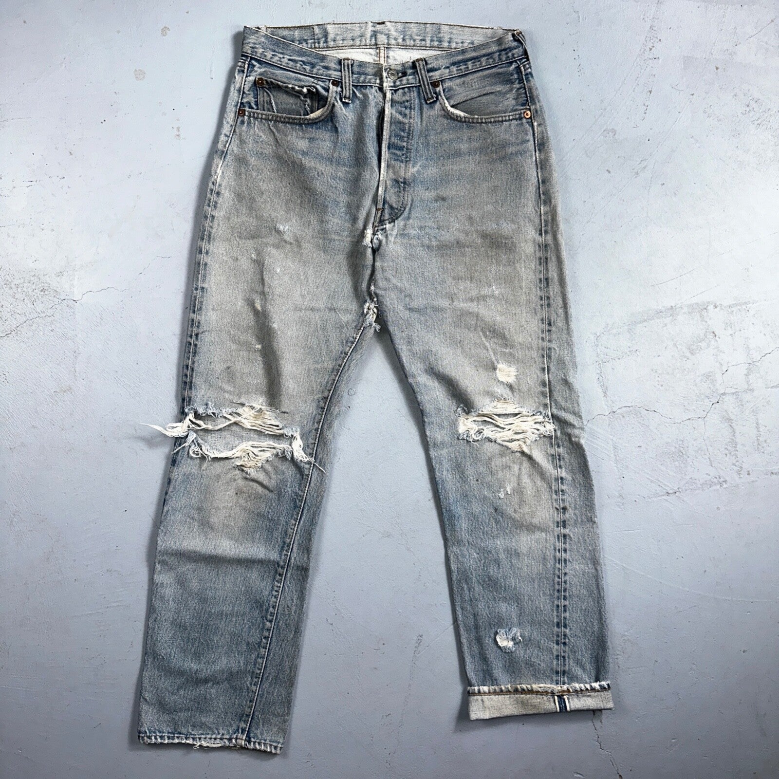 Levis 501 Vintage 80s Redline Selvedge USA XX Jeans Thrashed Light Act 31x29