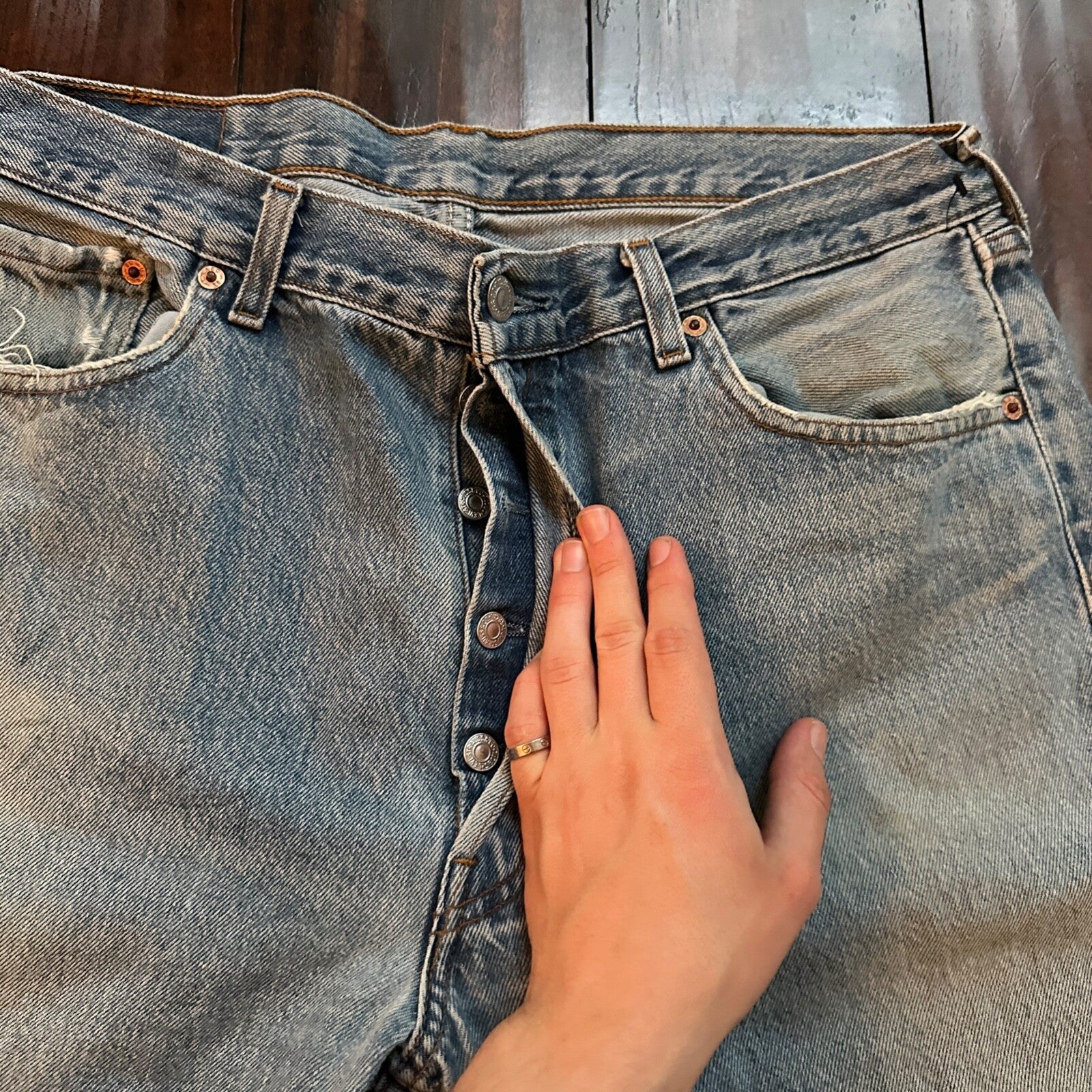 Levis 501 Vintage Y2K Straight Leg XX 2000s Jeans 36x34 Light Wash Act 33x33