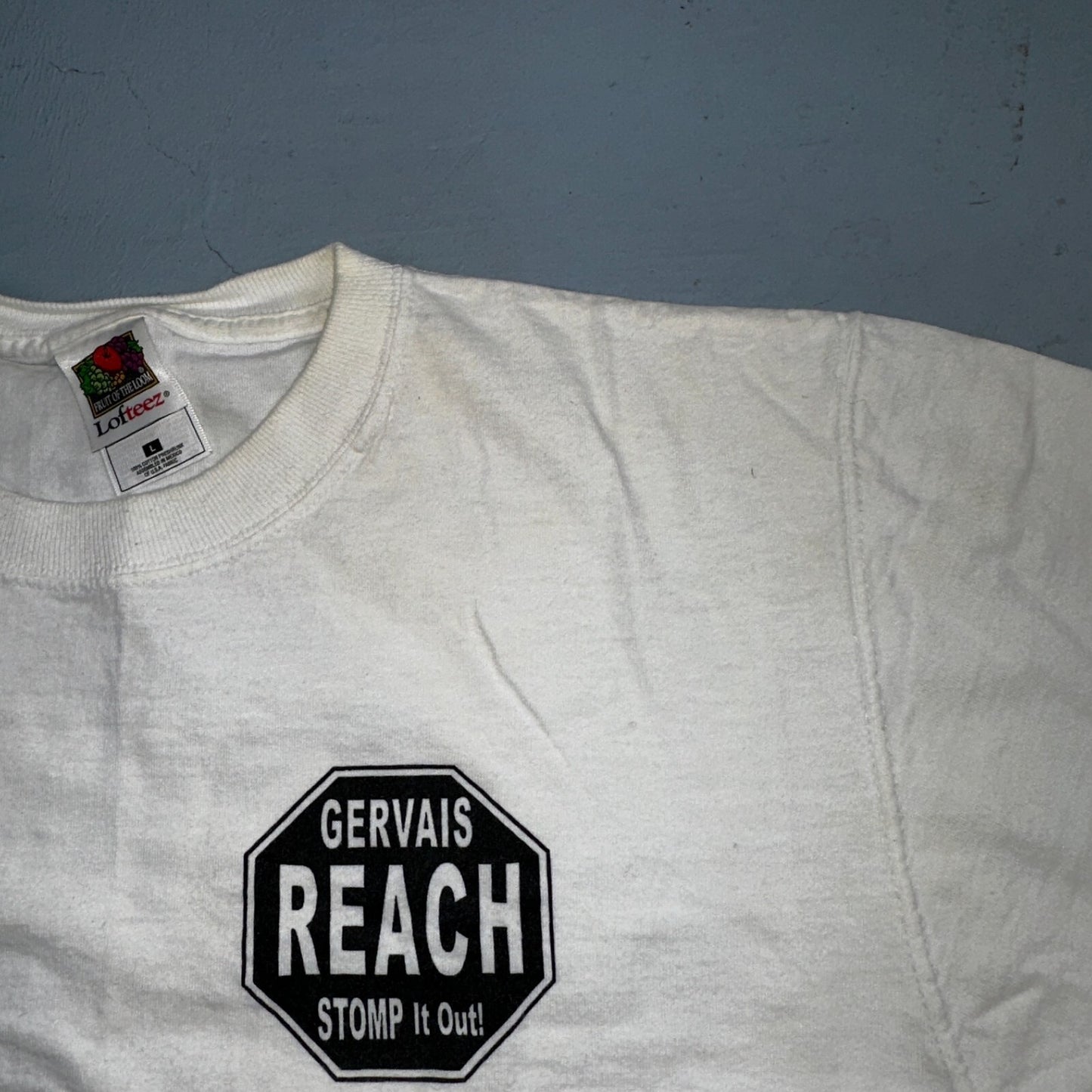 Stomp It Out Cigarettes VTG T Shirt 90s FOTL Smoking Kills Shoe Hiking STOP