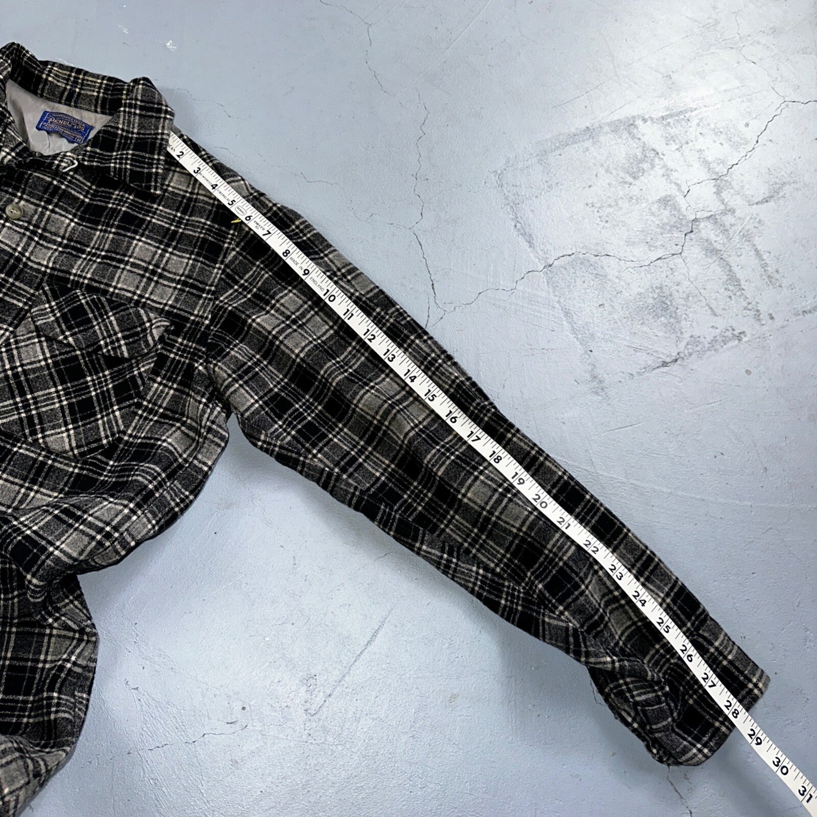 Pendleton Board Shirt Mens M 1960s Plaid Wool Long Sleeve VTG USA Loop Collar