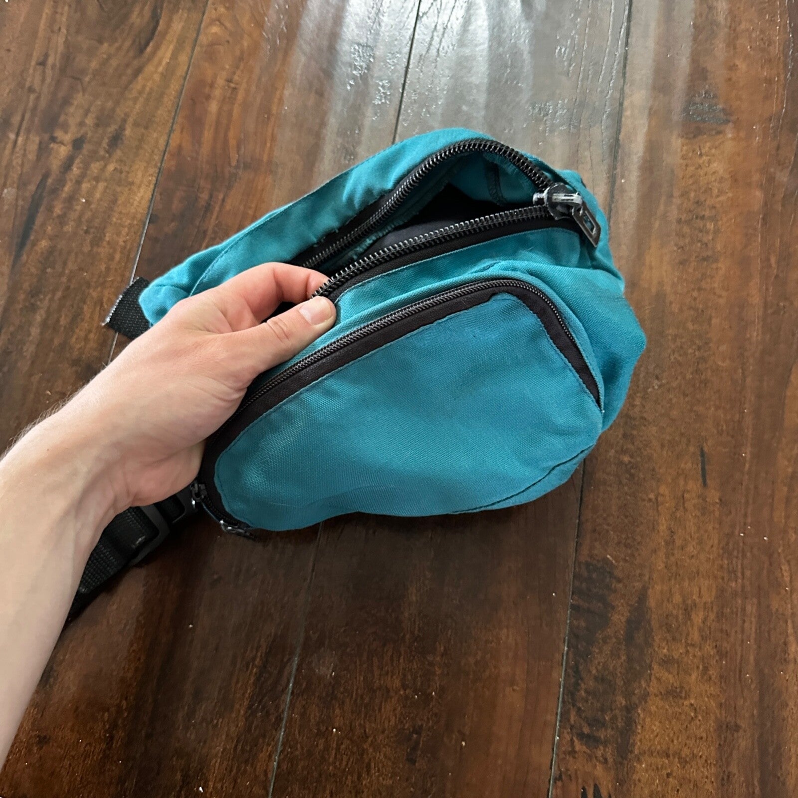 Vtg Large Blue Teal Fanny Waist Bag Pack Minimalistic Side 80s 90s Six Flags