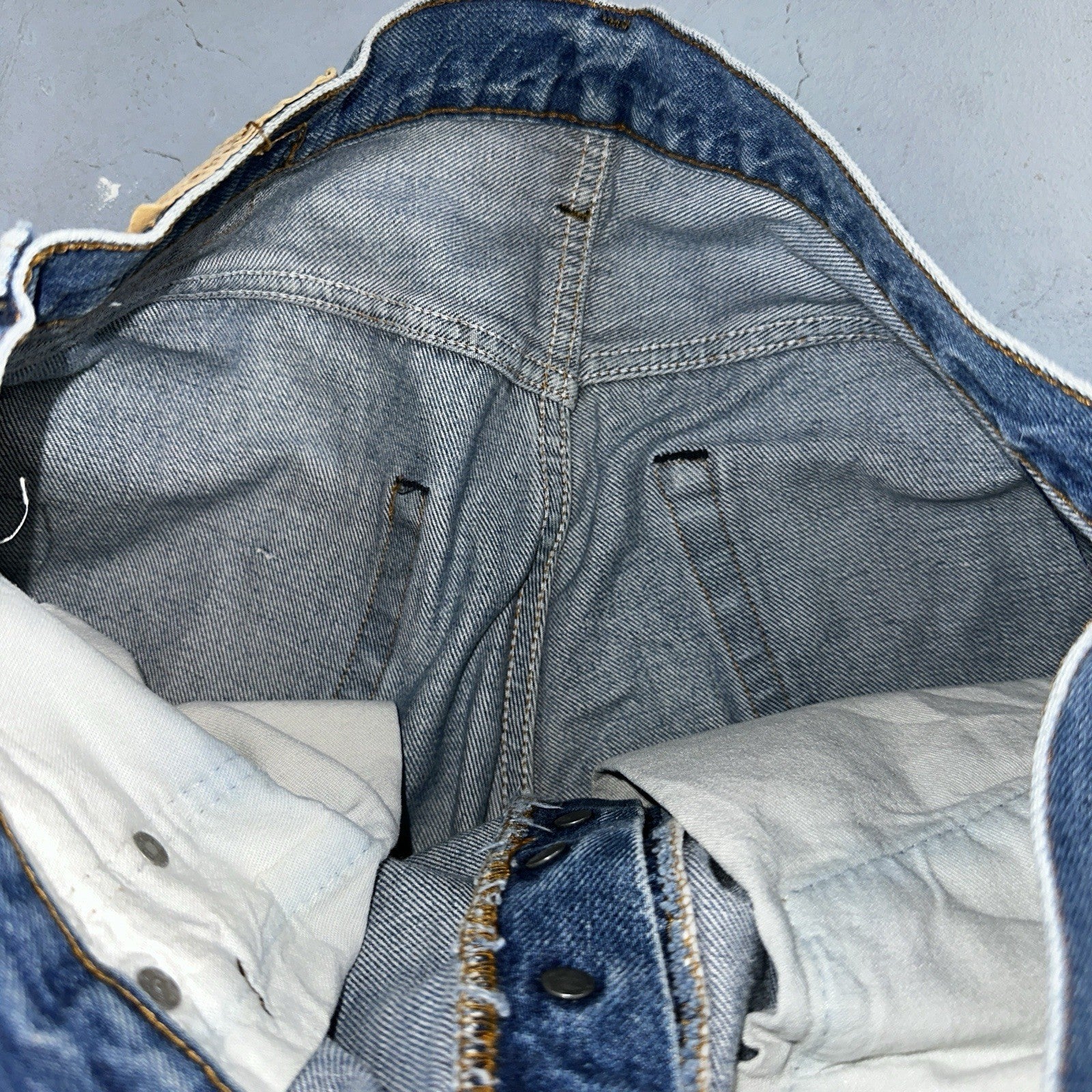 Levis 501 Vintage 80s Redline Selvedge USA XX Jeans Med Wash 35x38 Act 32x33