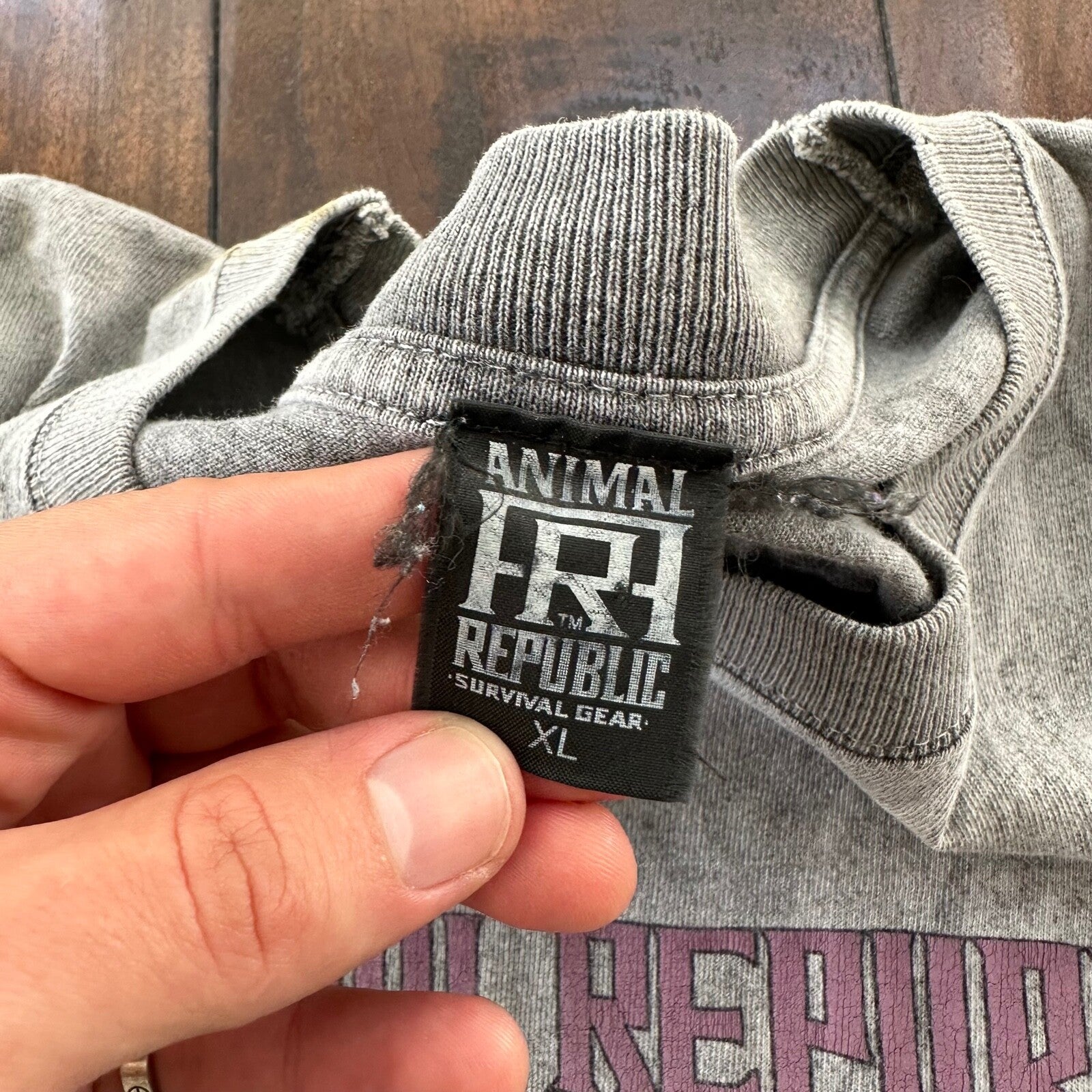 Wolf Vintage T Shirt Gray Crop 90s Single Stitch Animal Republic Lost Rap Music