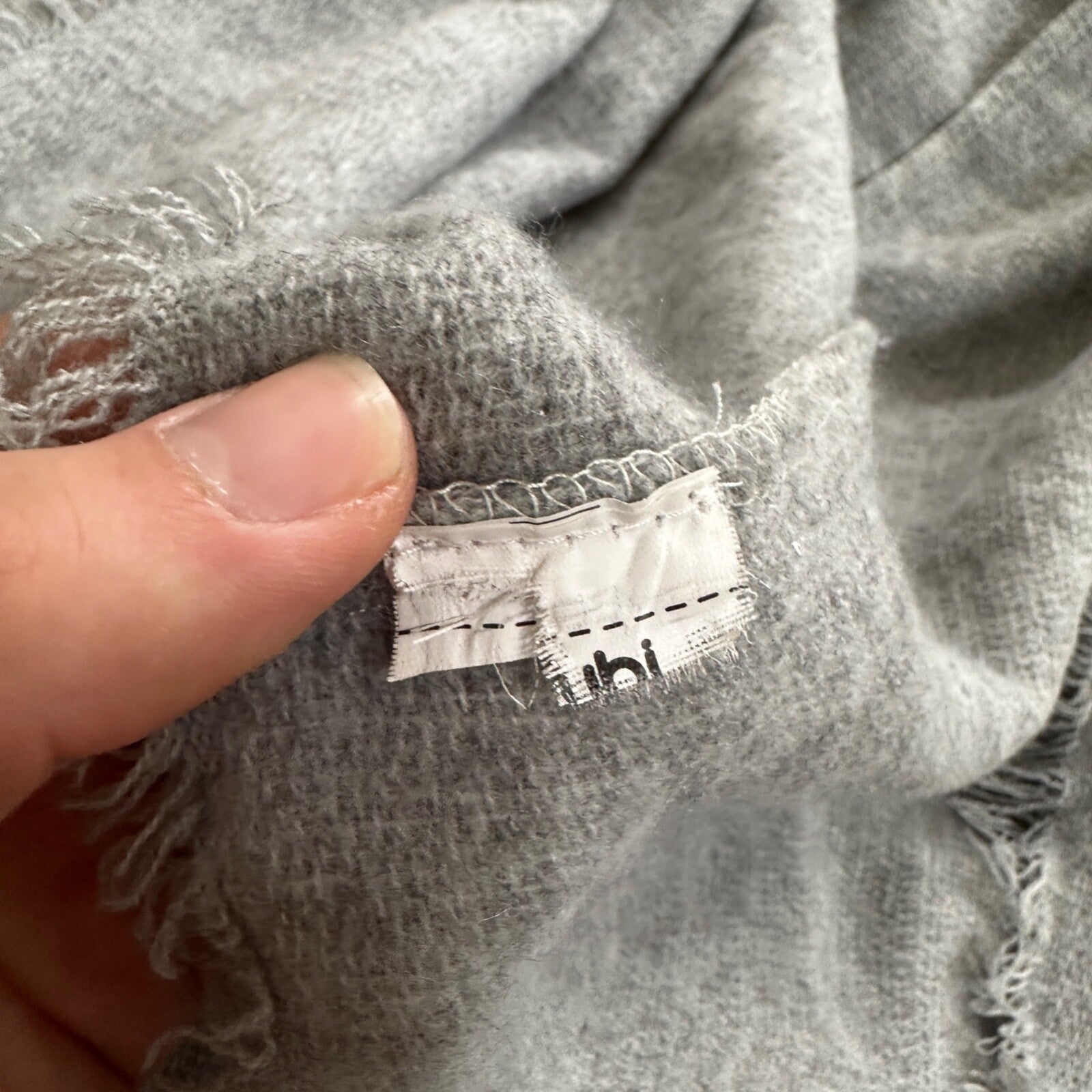 Gray Solid Stitched Scarf Lightweight Heather Winter Used Big Size Cute SQUARE