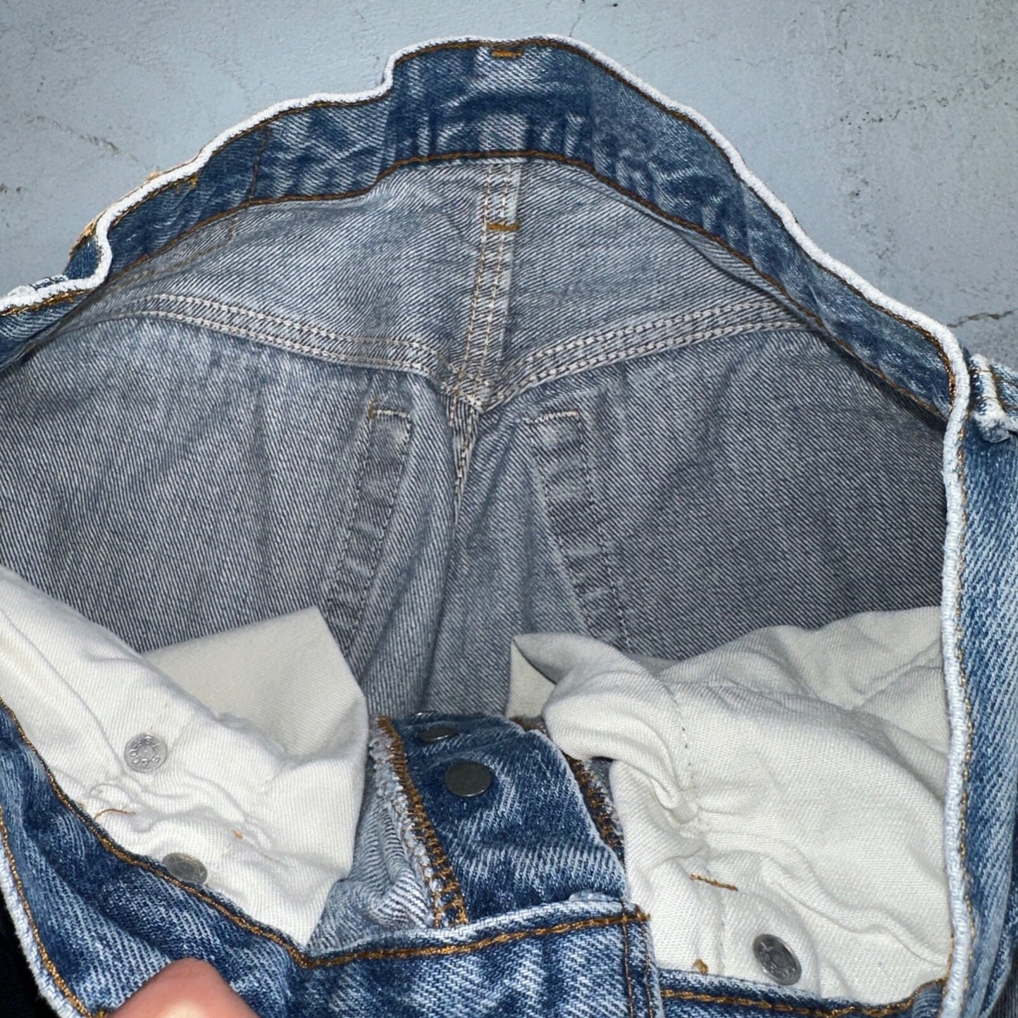 Levis 501 Vintage 80s USA XX Straight Leg Jeans Blue Light Wash 32x33 Act 29x27