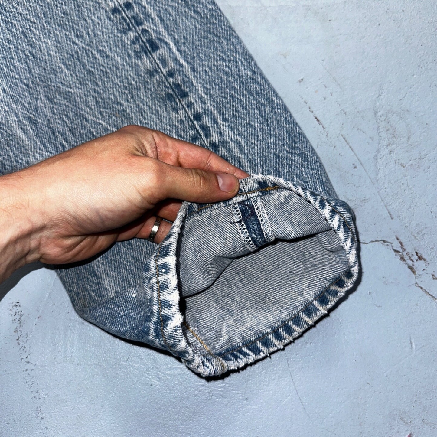 Levis 501 Vintage 90s USA XX Straight Leg Jeans 33x36 Light Wash Act 30x30