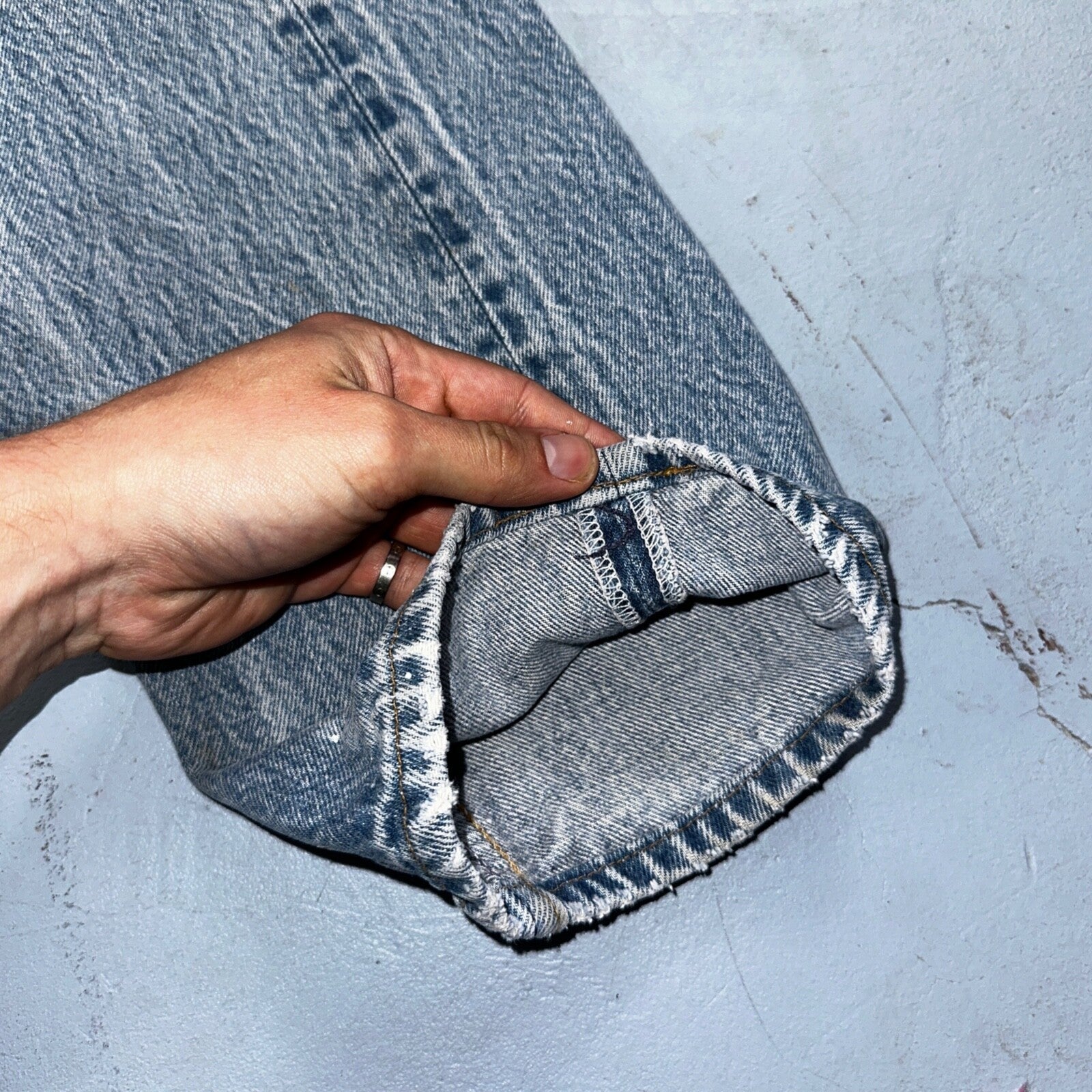 Levis 501 Vintage 90s USA XX Straight Leg Jeans 33x36 Light Wash Act 30x30