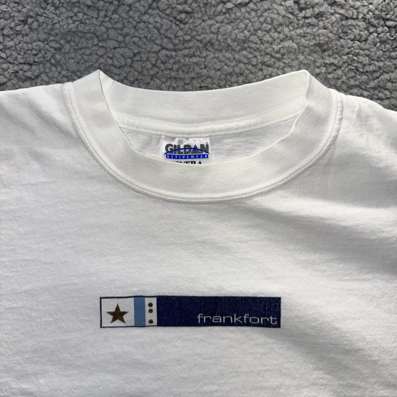 Frank Fort Kentucky Vintage T Shirt White Y2K Gildan Sports Usa Start Eames