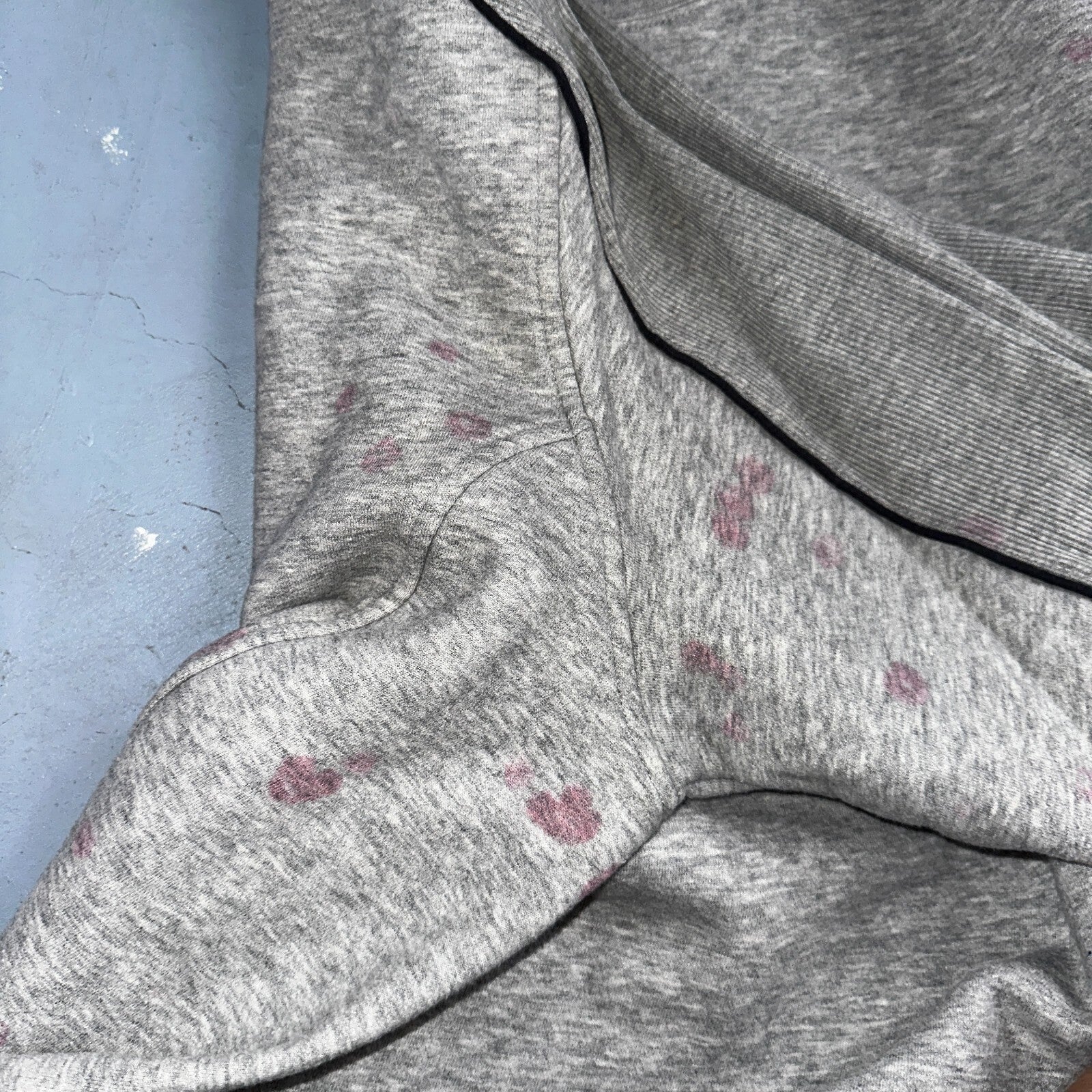 Nike 2XL Silver Tag Sweatshirt 90s VTG Crewneck Y2K Speed Stained Air Max Promo