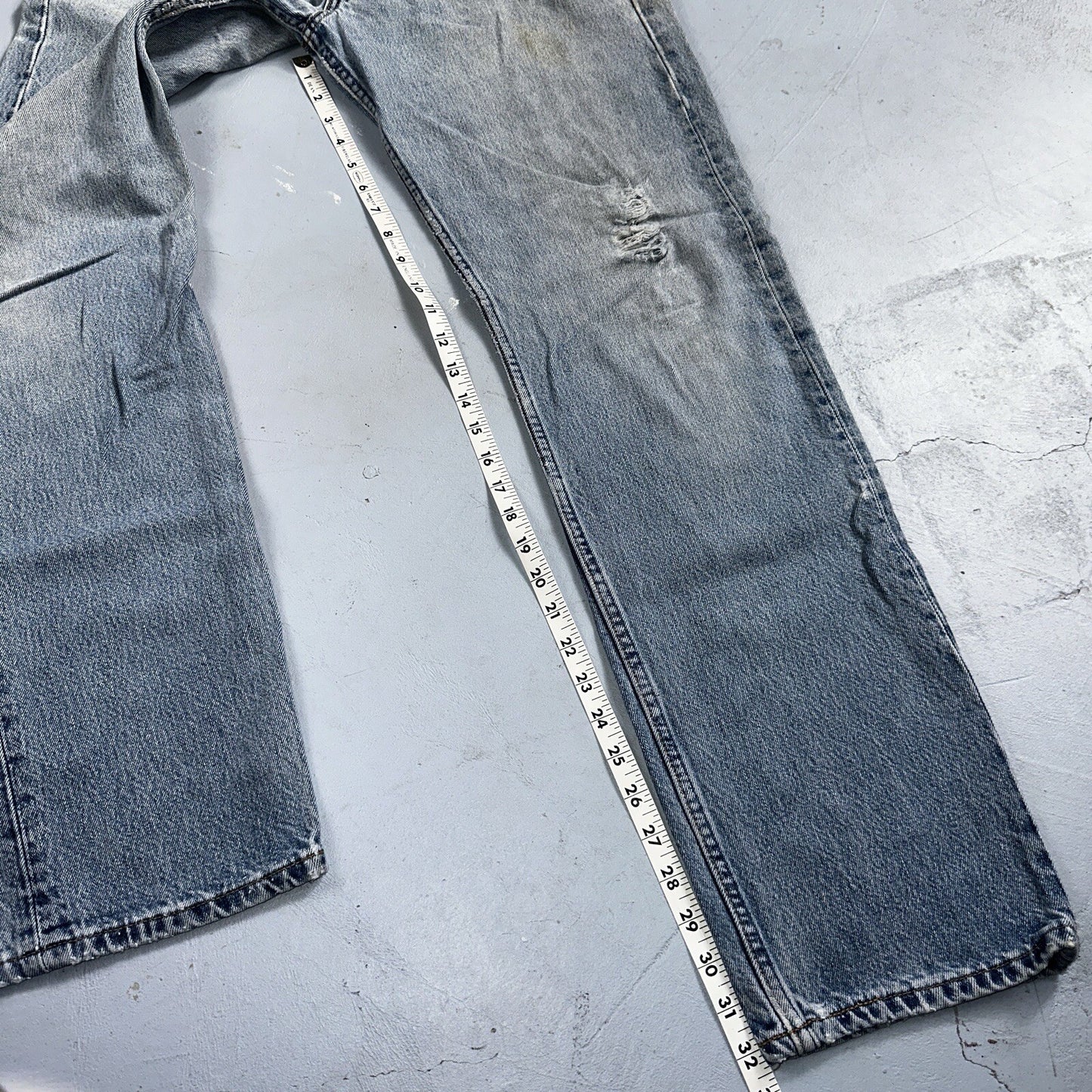 Levis 501 Vintage 90s USA XX Straight Leg Jeans 34x34 Light Wash Act 31x32