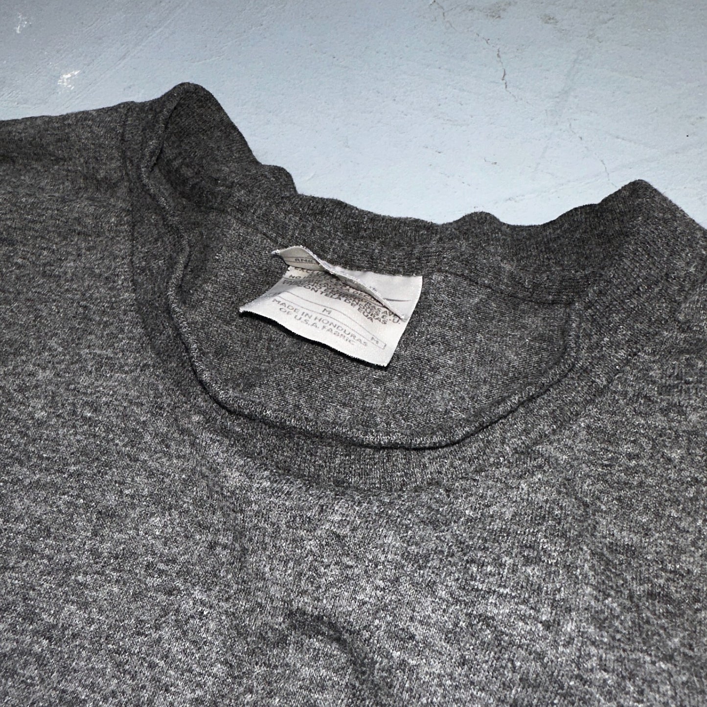 Nike Y2K Silver Tag Medium VTG T Shirt Side Center Swoosh Simple Heather Gray