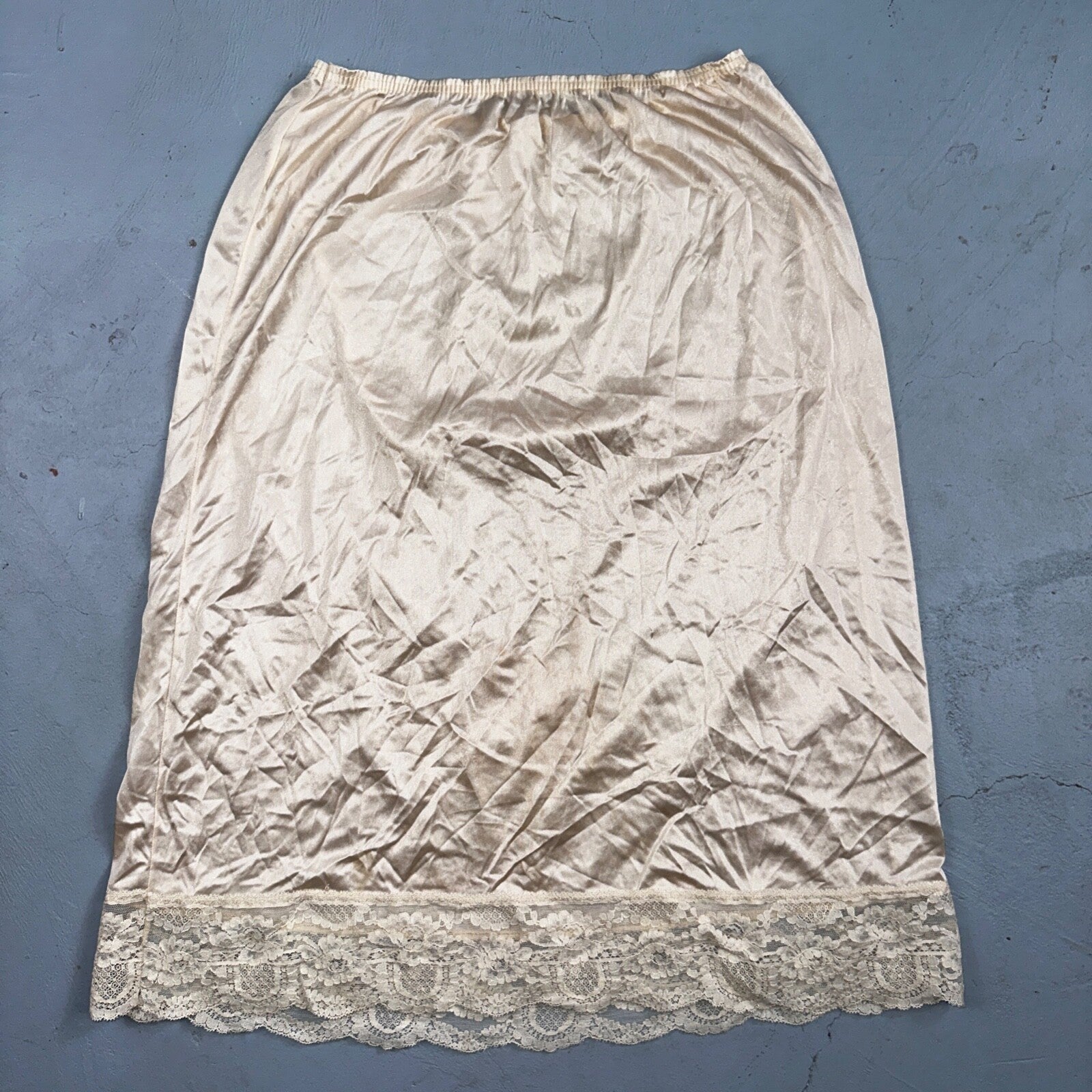 Deena Women Slip Skirt Lace Hem Elastic Waist Cream Small VTG Lingerie Bridal