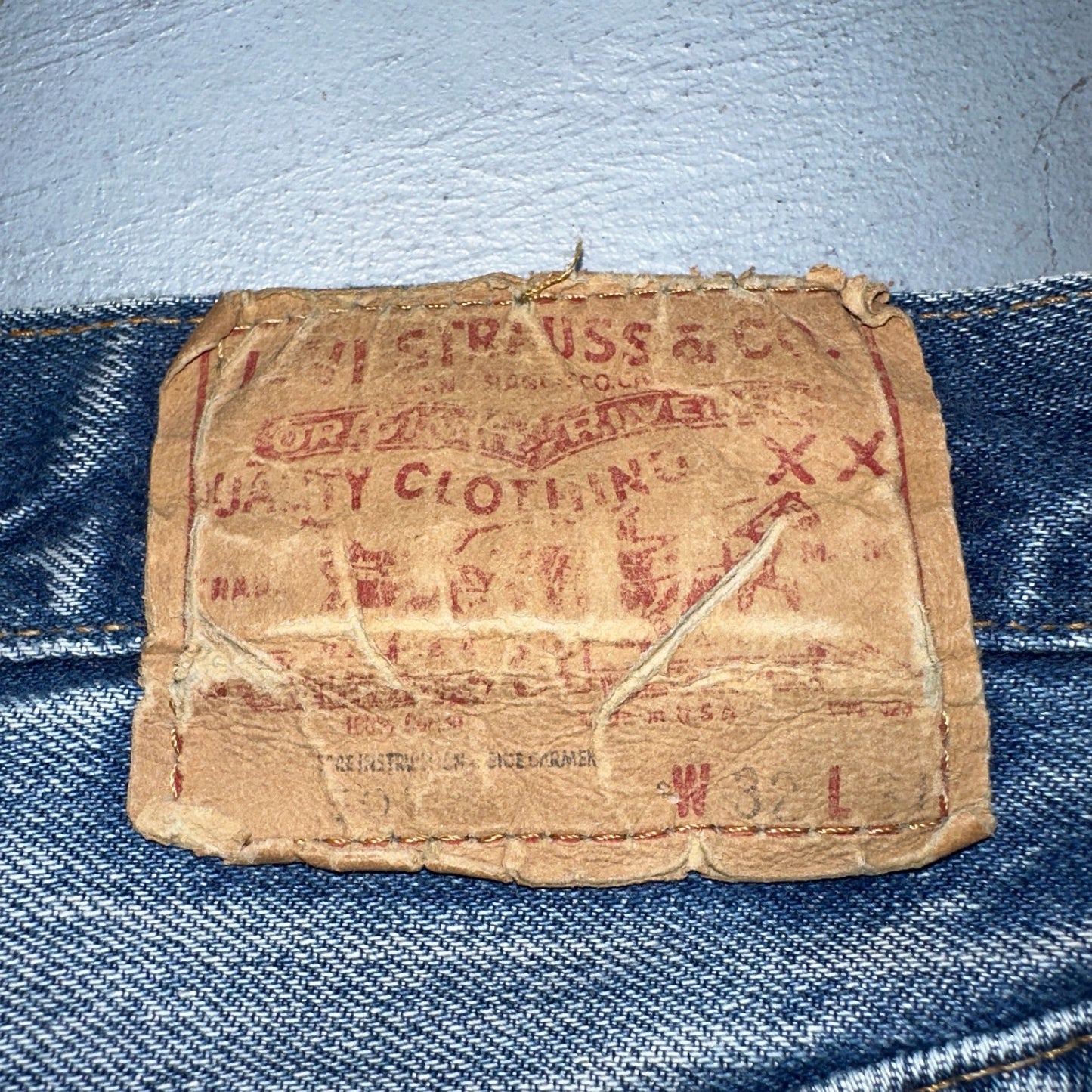 Levis 501 Vintage 80s Redline Selvedge USA XX Jeans Light Wash 32x31 Act 29x27