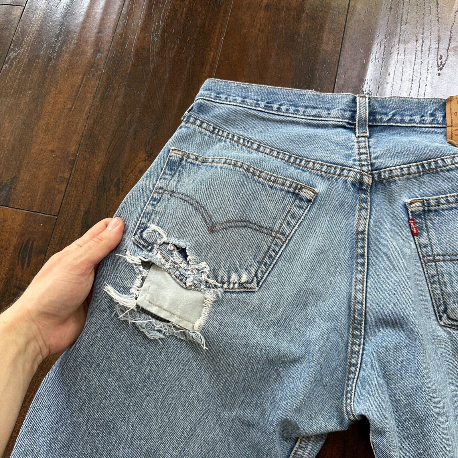 Levis 501 Vintage 90s Straight Leg XX Columbia Jeans 33x30 Light Wash Act 30x29