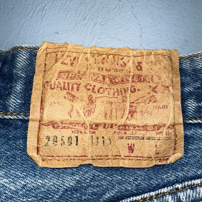 Vintage Womens Levis 29501 0115 Med Wash High Rise 501 Mom Jeans USA 38x28
