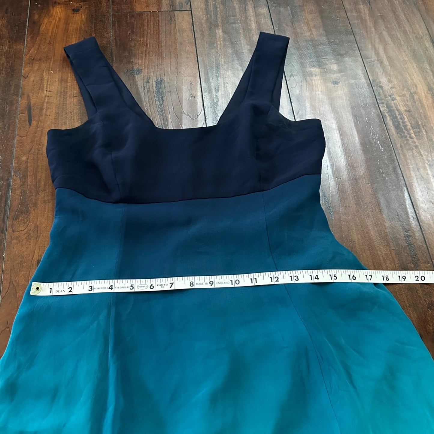 Dana Buchman Gradient Blue 100% Silk Sheath Dress Sleeveless Lined Women’s 4