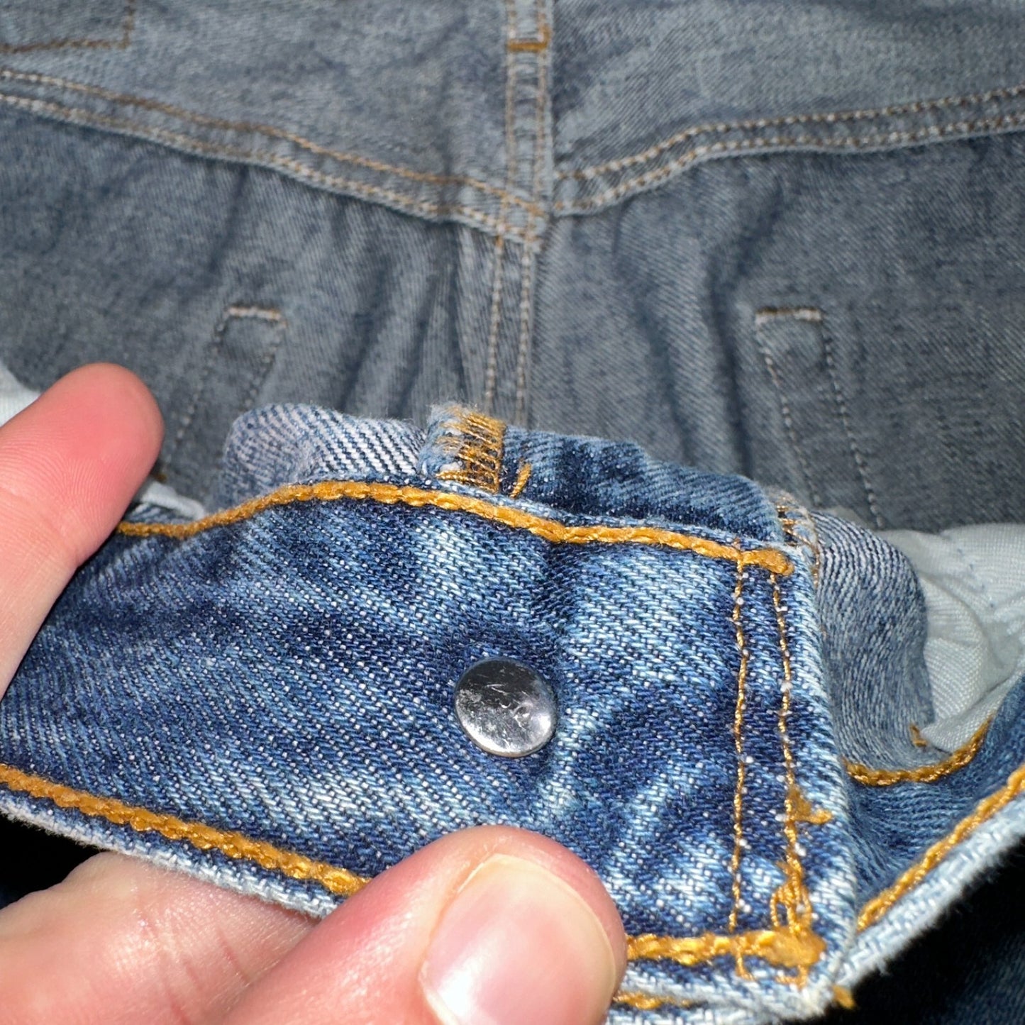 Levis 501 Vintage Y2K XX Straight Leg Jeans Blue Med Wash 34x34 Act 34x33