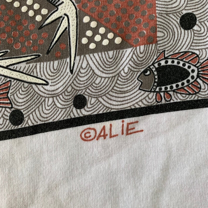 Australia Vintage T Shirt Travel Birds Pelican Ocean Beach Vacation Travel Rap