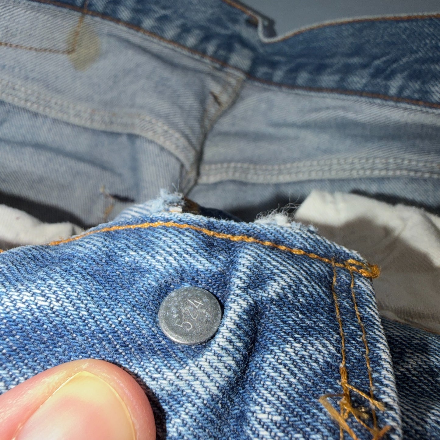 Levis 501 Vintage 80s Redline Selvedge USA XX Jeans Light Wash Act 28x30