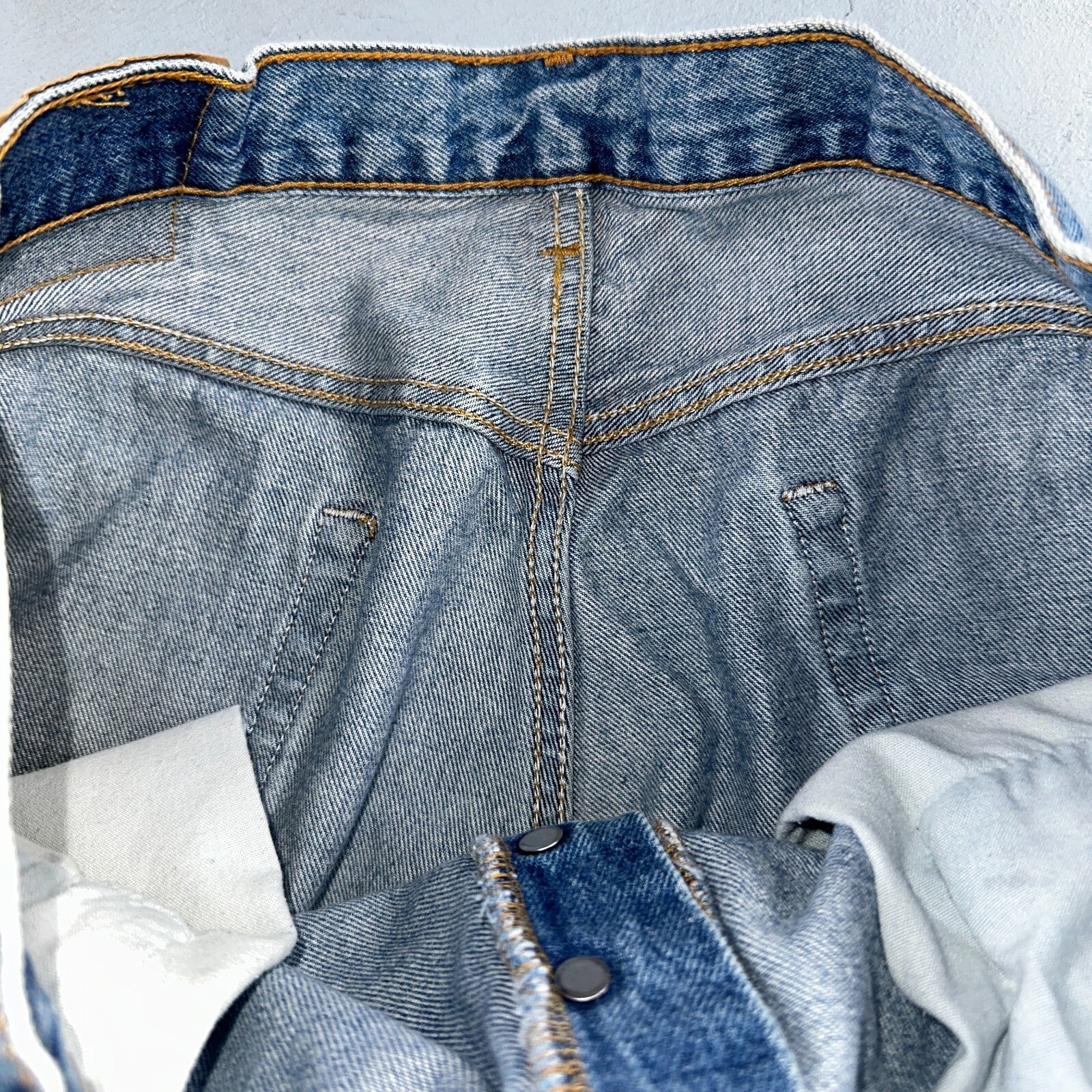 Levis 501 Vintage 90s USA XX Straight Leg Jeans Blue Med Wash 36x32 Act 34x30