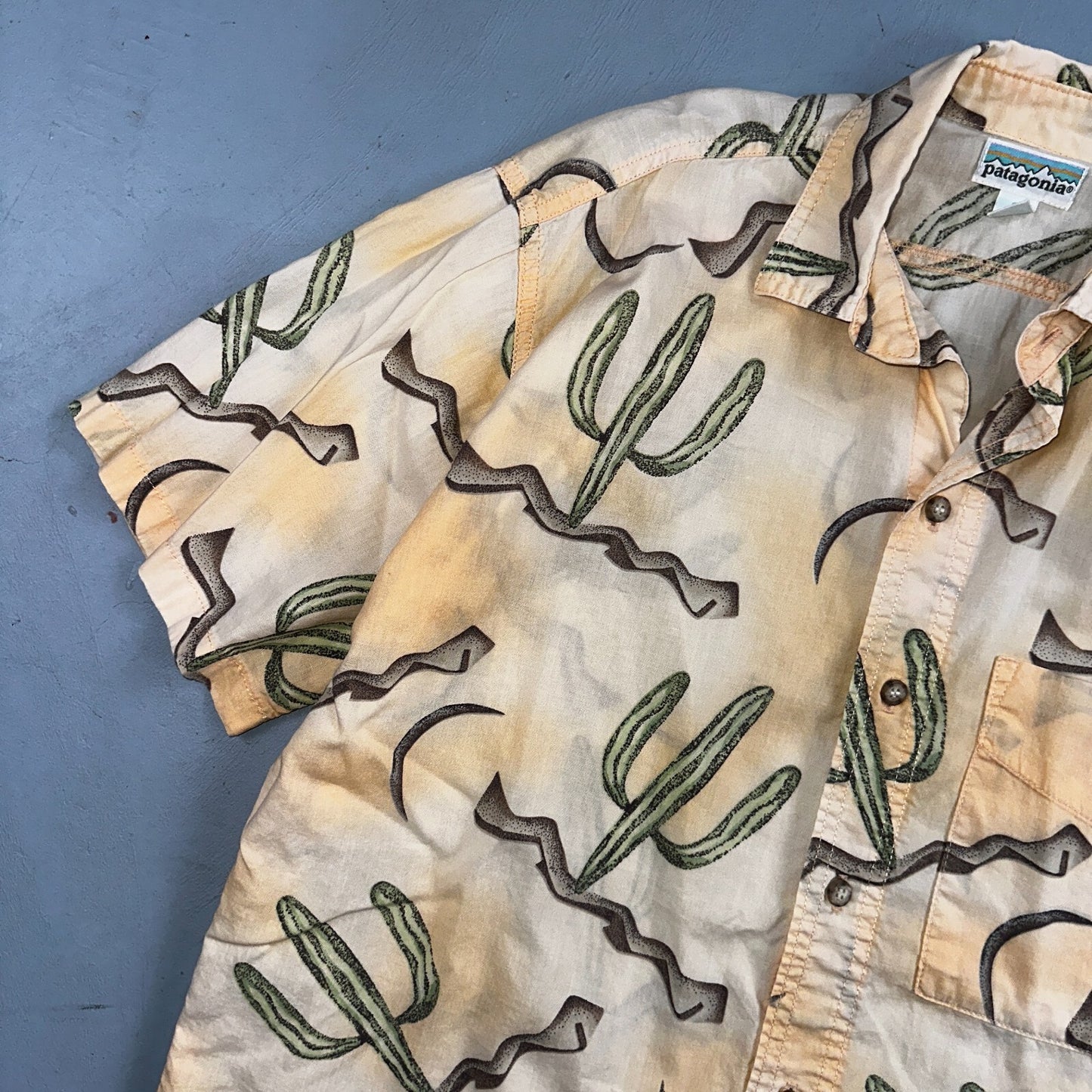 PATAGONIA VTG 80s Pataloha Cactus Hawaiian Yellow Green Desert Floral USA Small