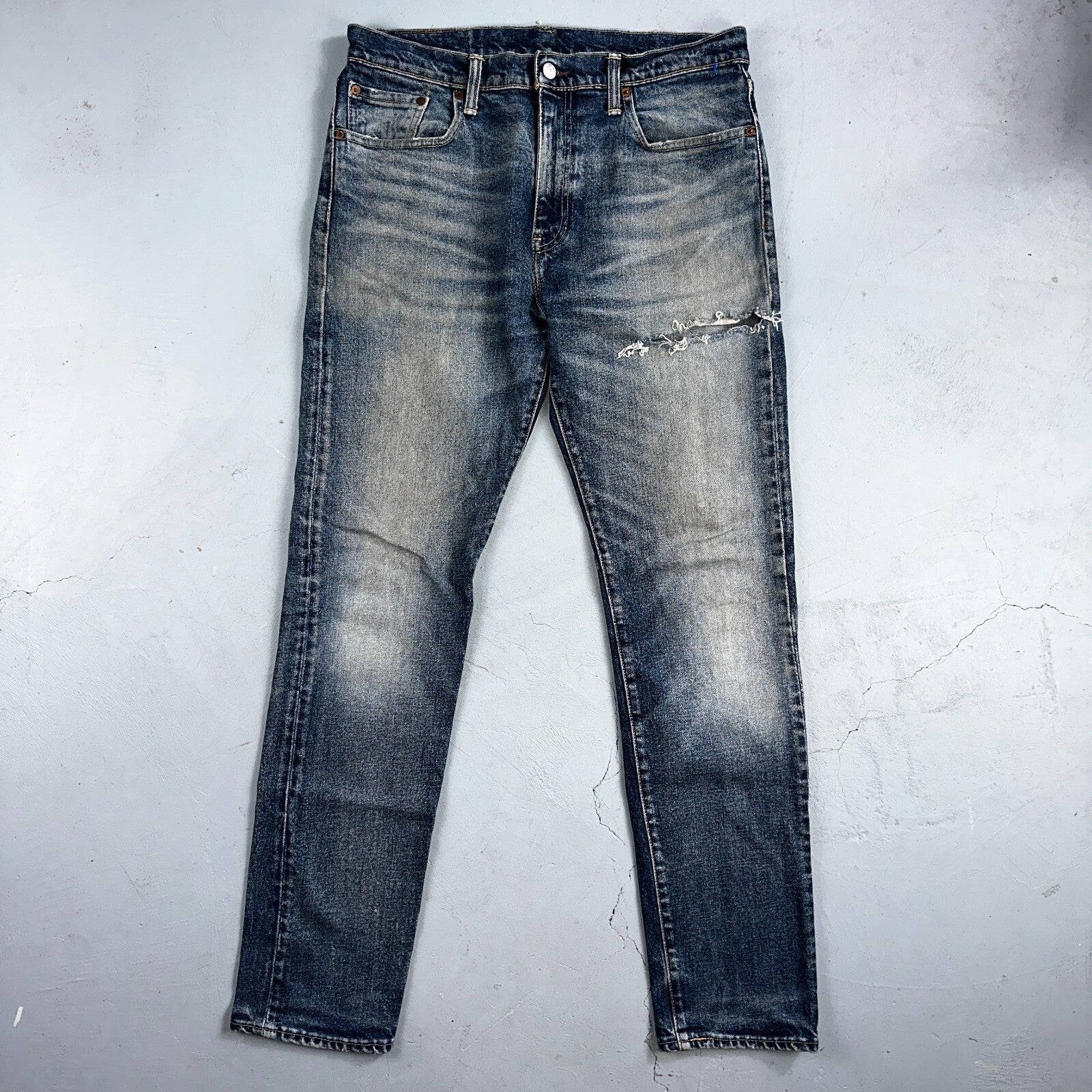 Levis 502 Y2K XX Slim Fit Jeans Blue Med Wash Whiskers 33x34 Vintage Style Worn