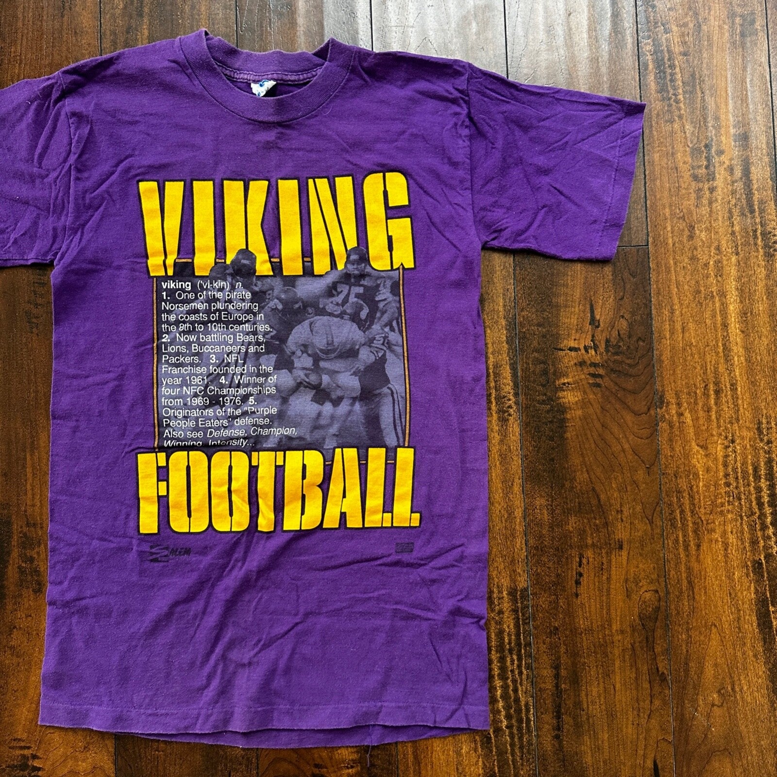 Viking Football Salem Vintage T Shirt Sports NFL Purple Single Stitch Minnesota