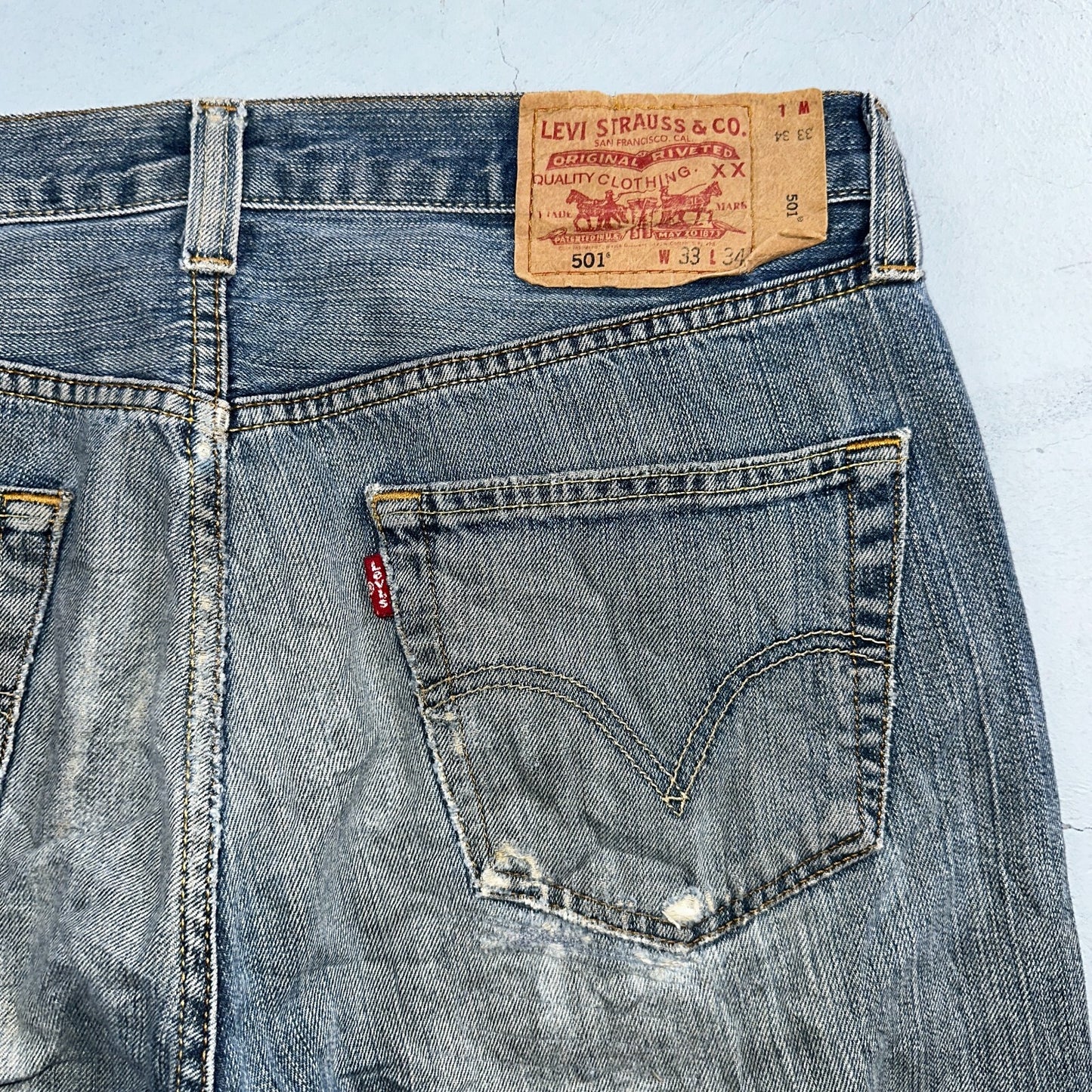Levis 501 Vintage Y2K XX Straight Leg Jeans Blue Med Wash 33x34 Act 33x33