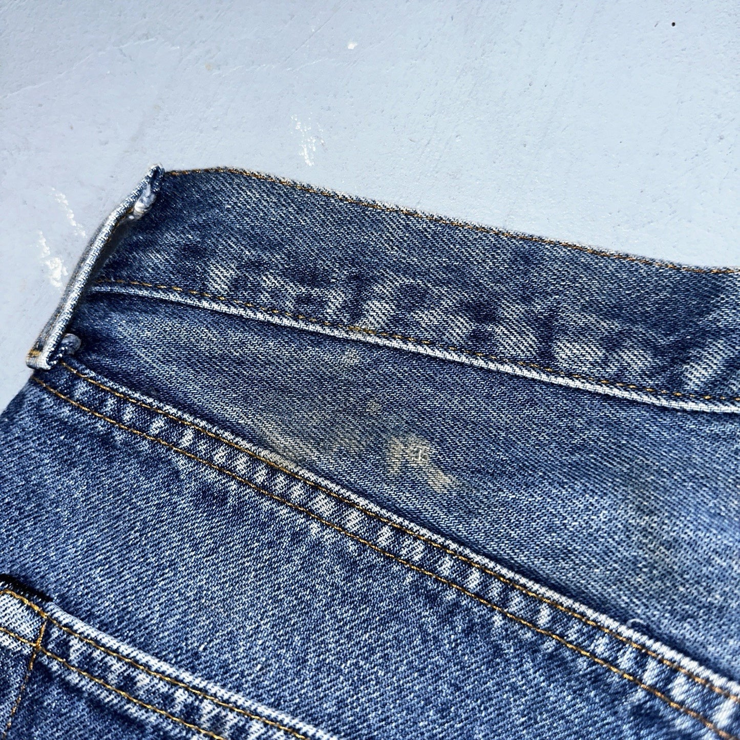 Levis 501 Vintage 80s Redline Selvedge USA XX Jeans Med Wash 32x32 Act 30x29