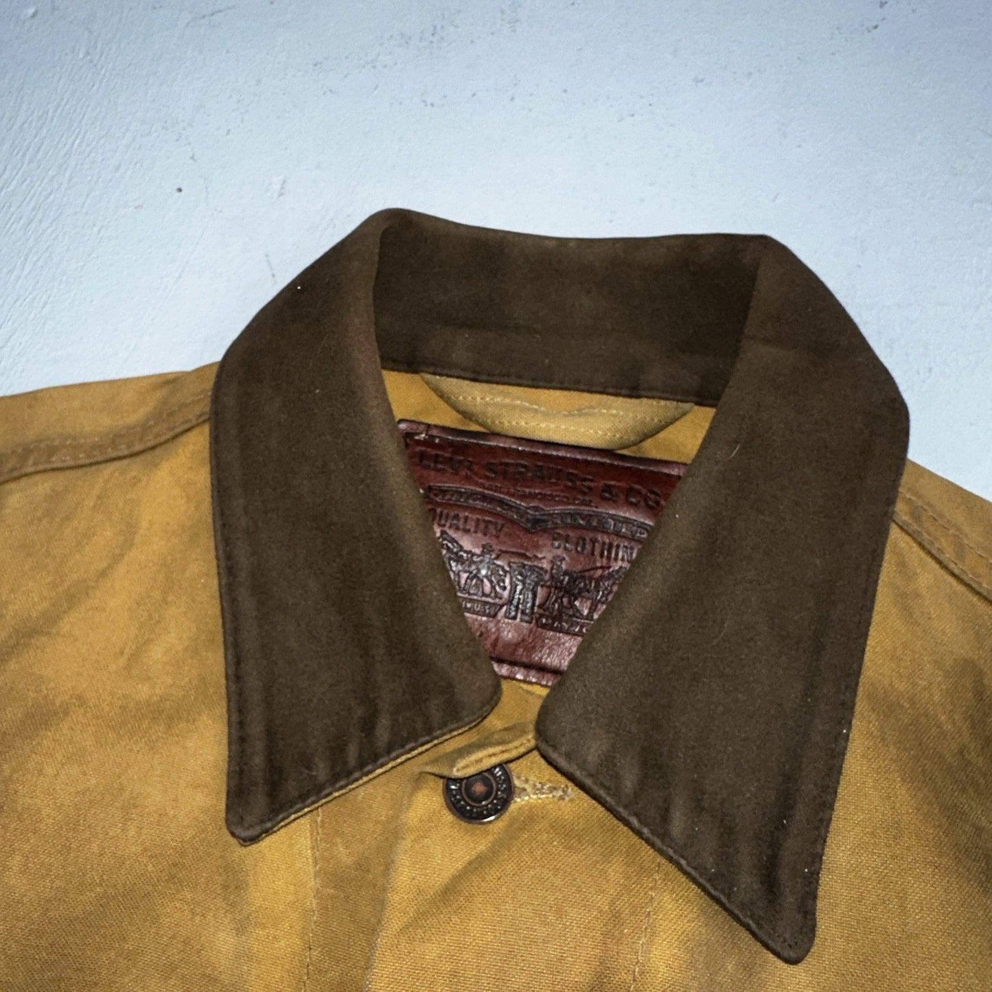 Filson x Levis Tin Cloth Trucker Jacket Men’s Small Tan Made In USA VTG Oil