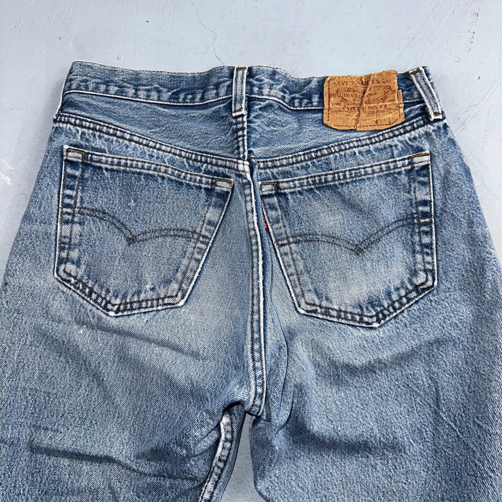 Levis 501 Vintage 80s USA XX Straight Leg Jeans Blue Light Wash 32x33 Act 29x27