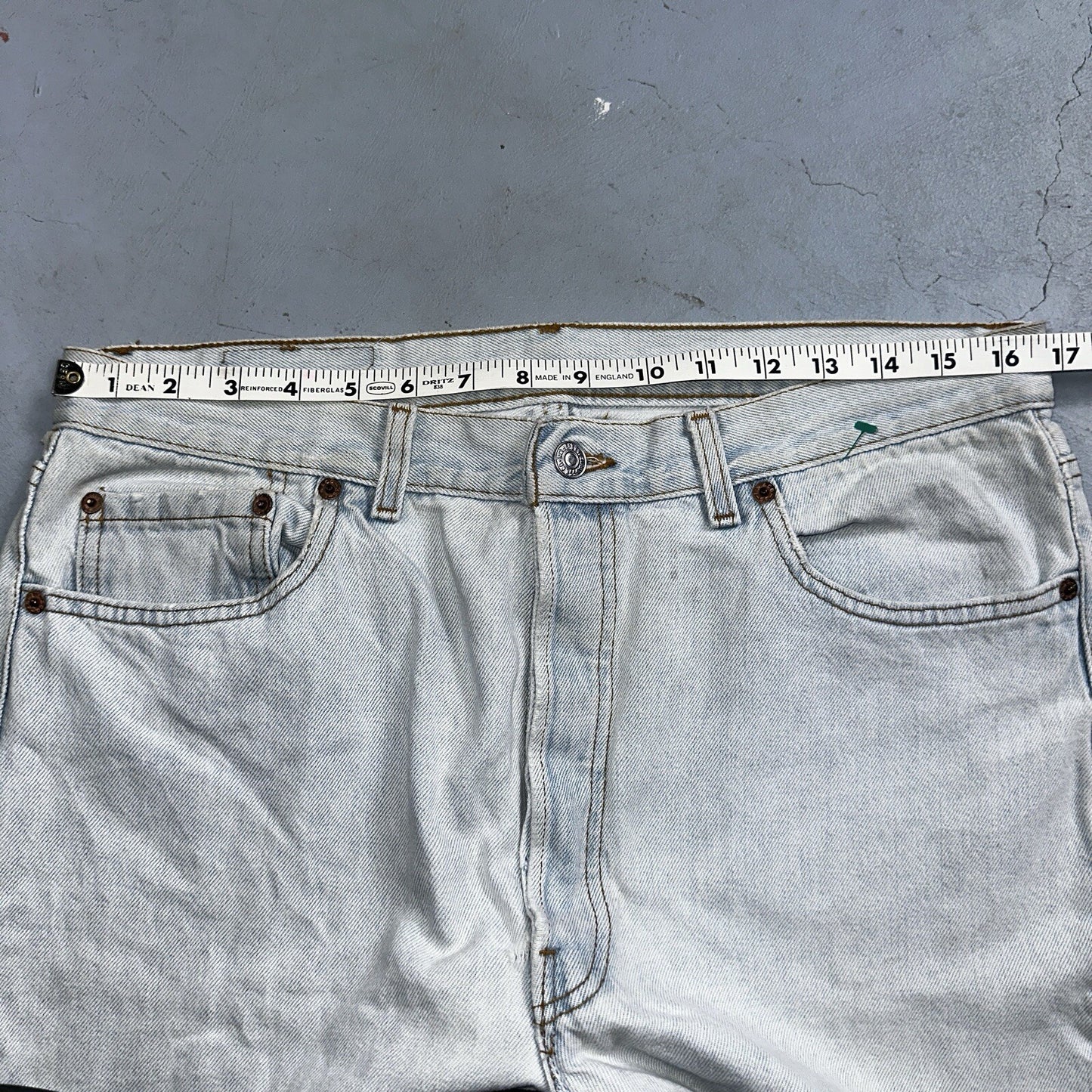 Levis 501 Vintage 90s USA XX Straight Leg Jeans 36x32 Light Wash Act 33x30