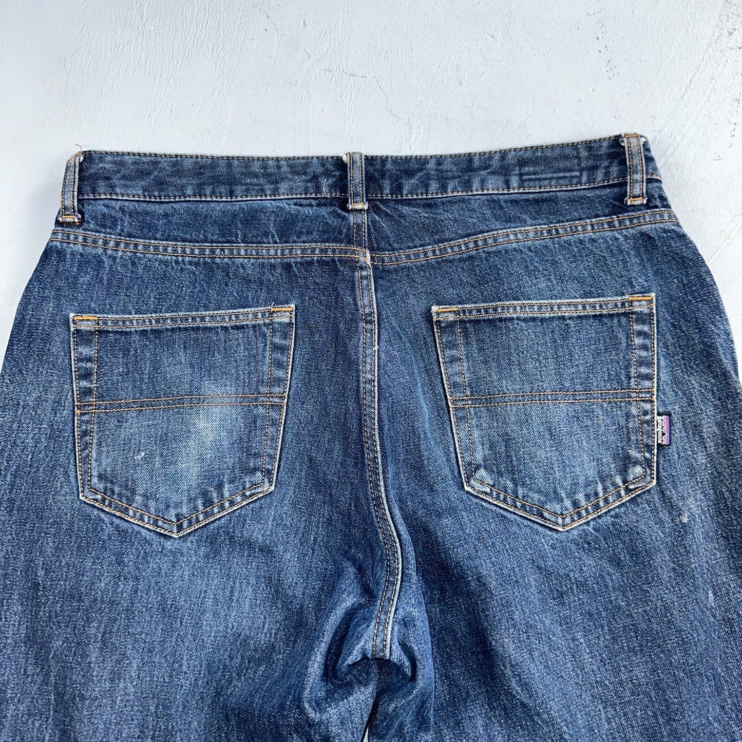 Patagonia Regular Straight 35x33 Organic Cotton Dark Denim Blue Jeans Zipper Fly