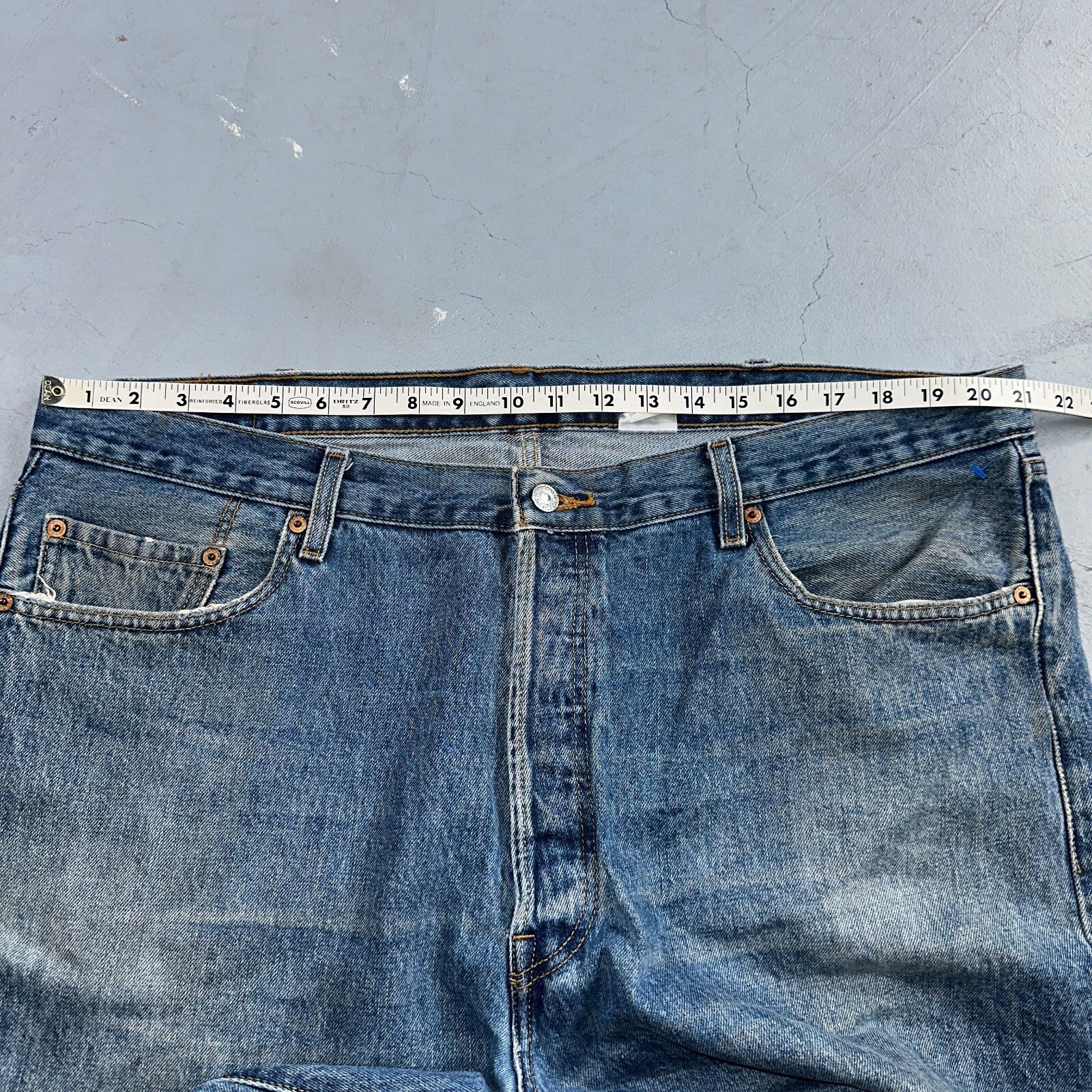 Levis 501 Vintage 90s XX Straight Leg Jeans Y2K Med Wash 42x30 Act 42x31