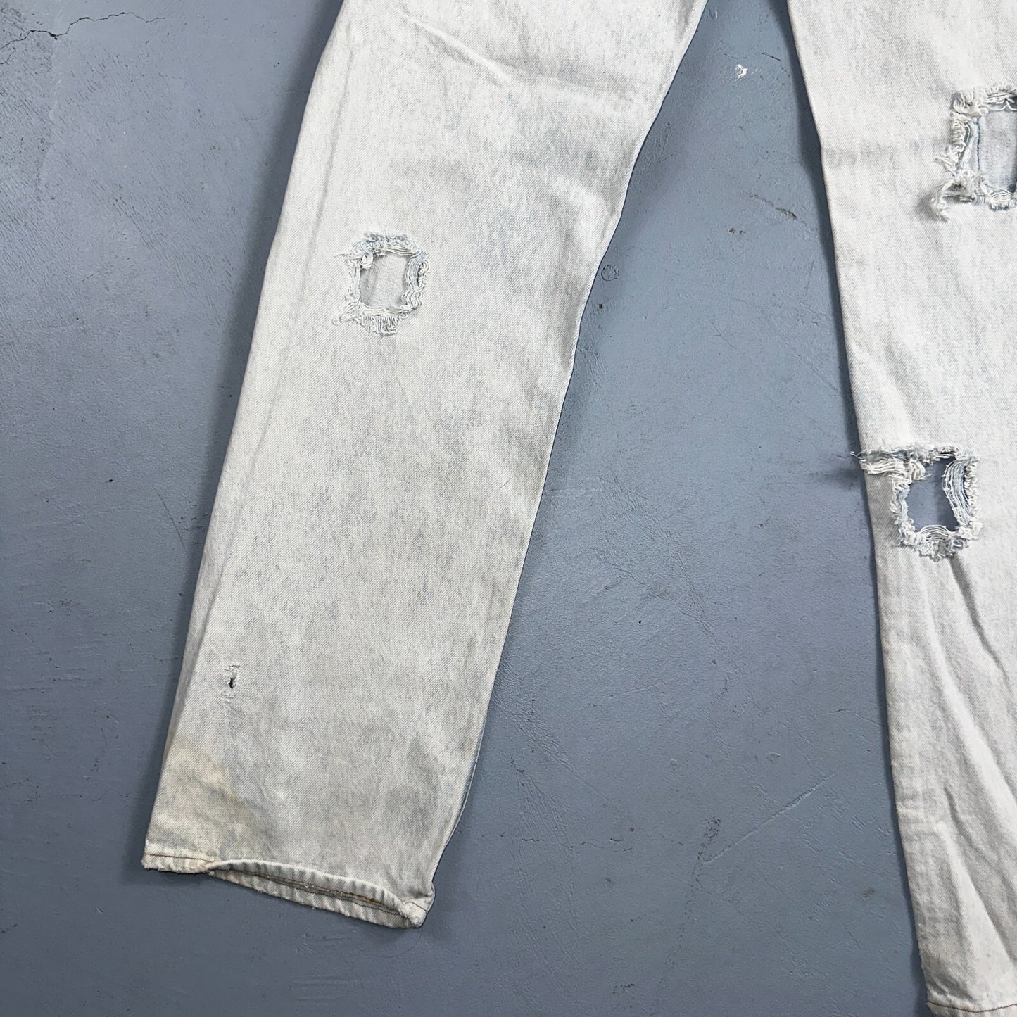 Levis 501 Vintage 90s USA XX Straight Leg Jeans 32x34 Blue Light Wash Act 29x32